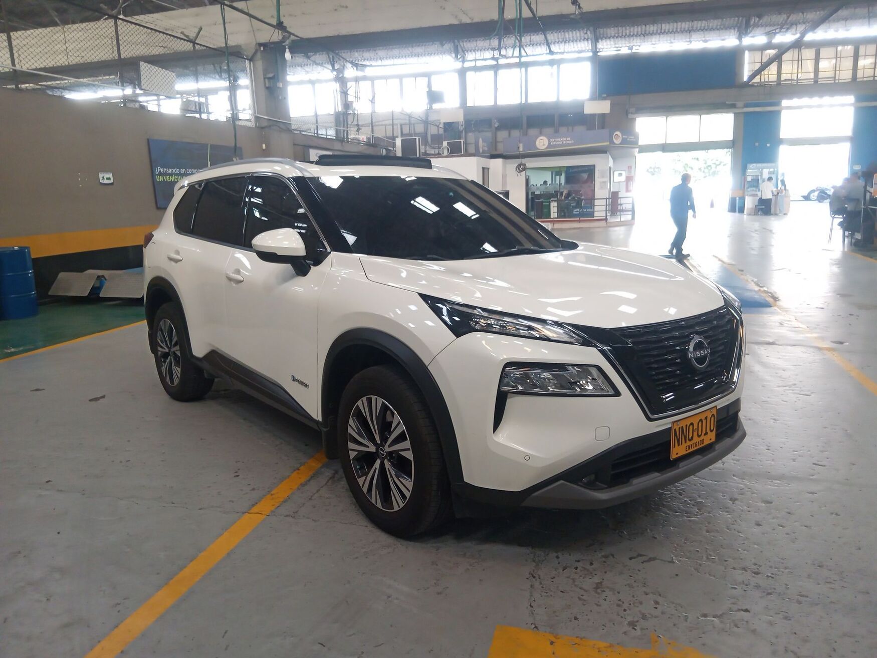 NISSAN X-TRAIL 2024