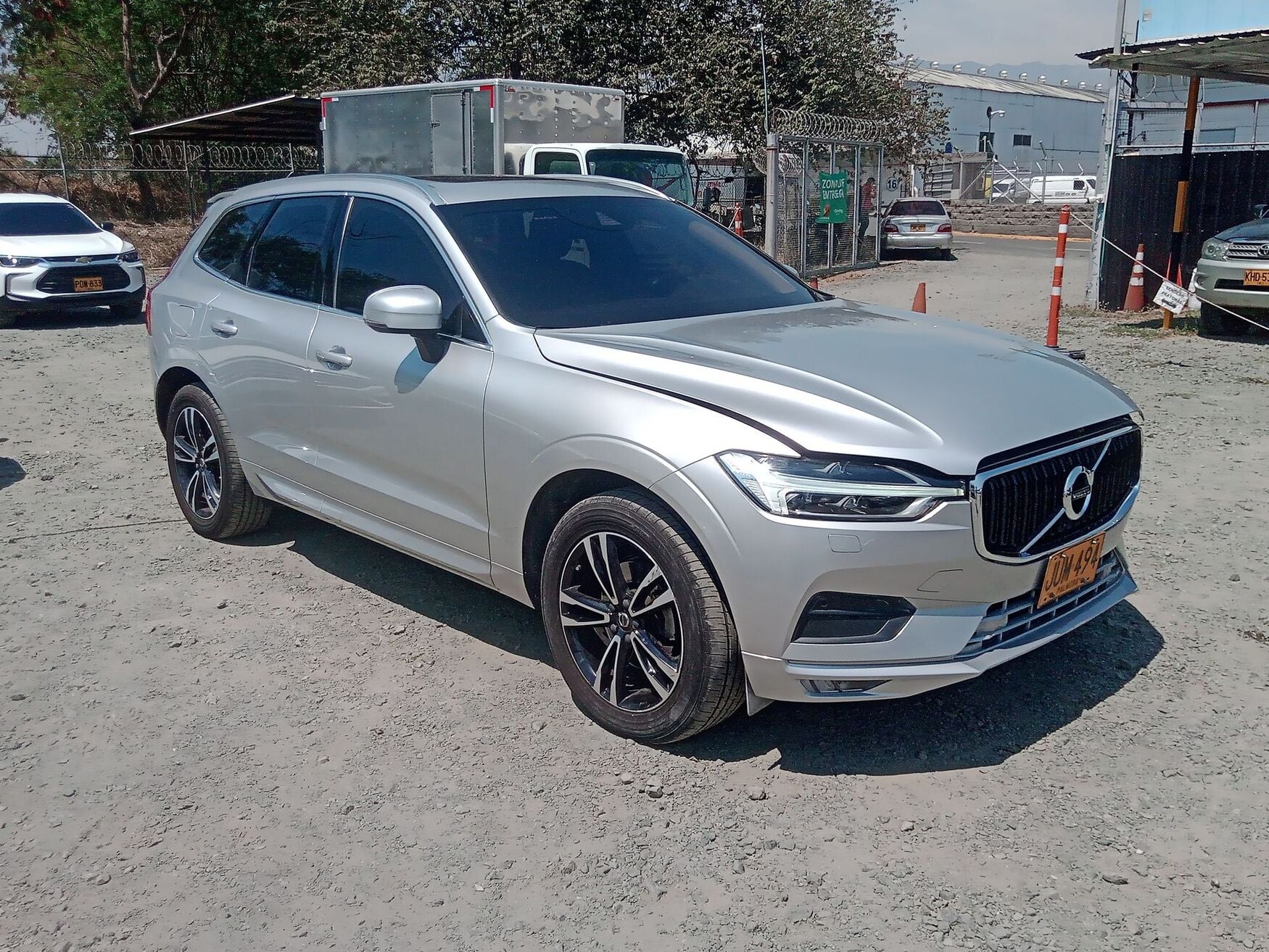 VOLVO XC60 2021