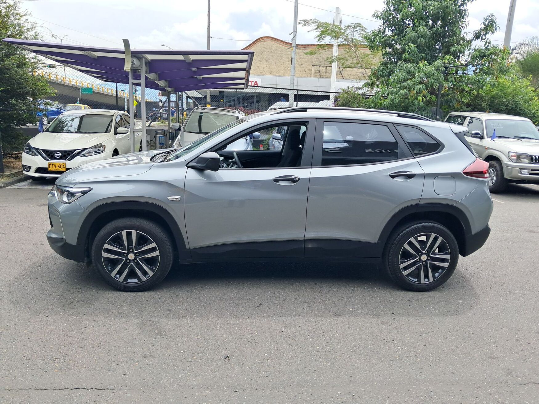 CHEVROLET TRACKER 2025