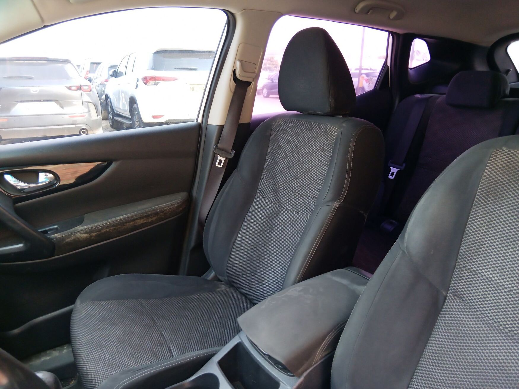 NISSAN QASHQAI 2016