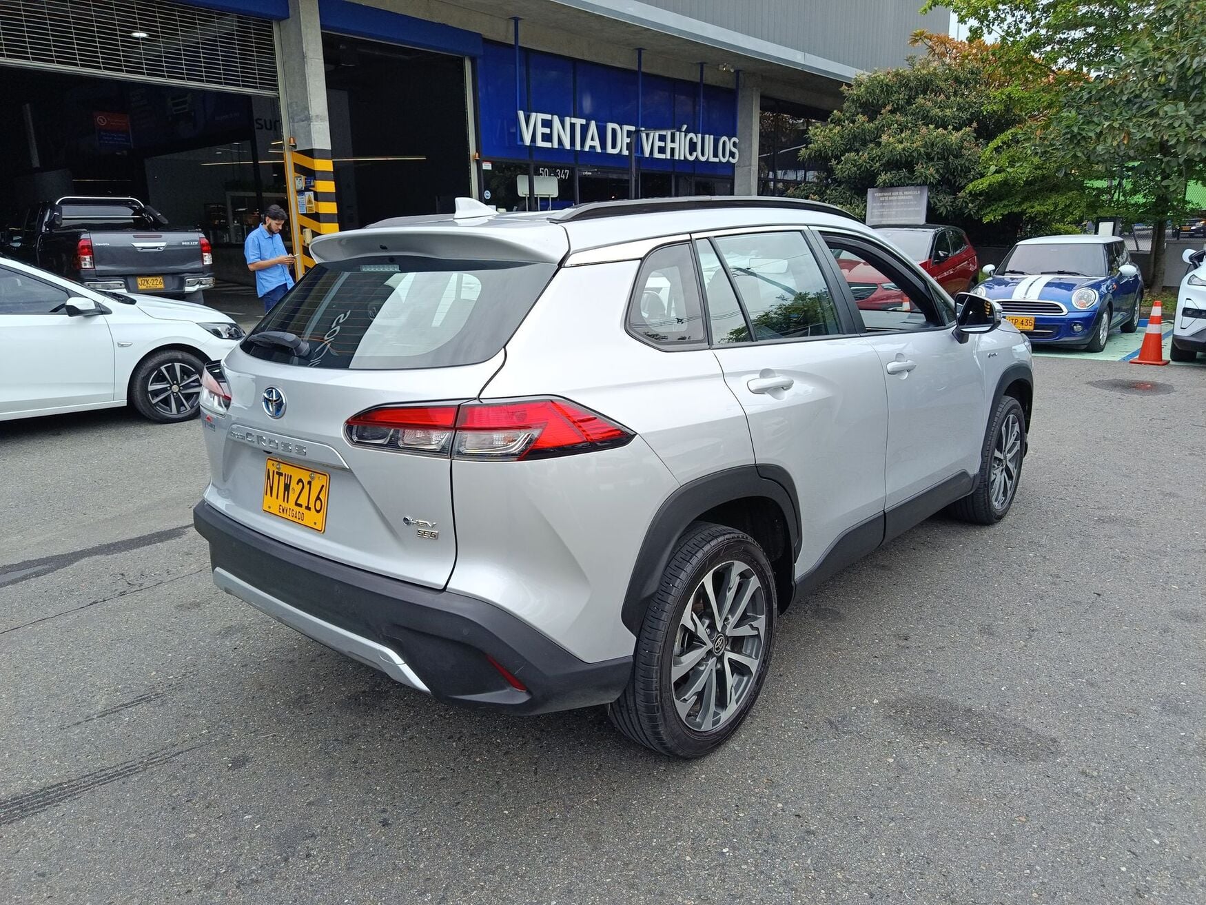 TOYOTA COROLLA CROSS 2025