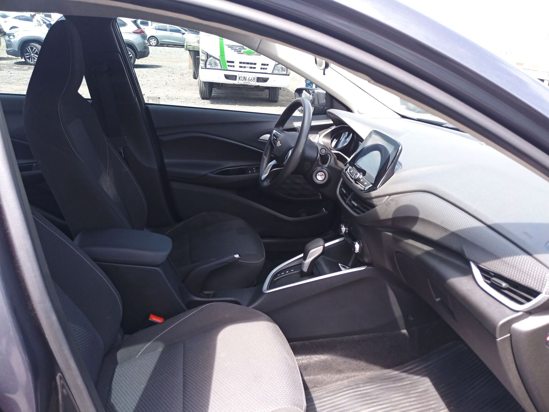 CHEVROLET ONIX 2025