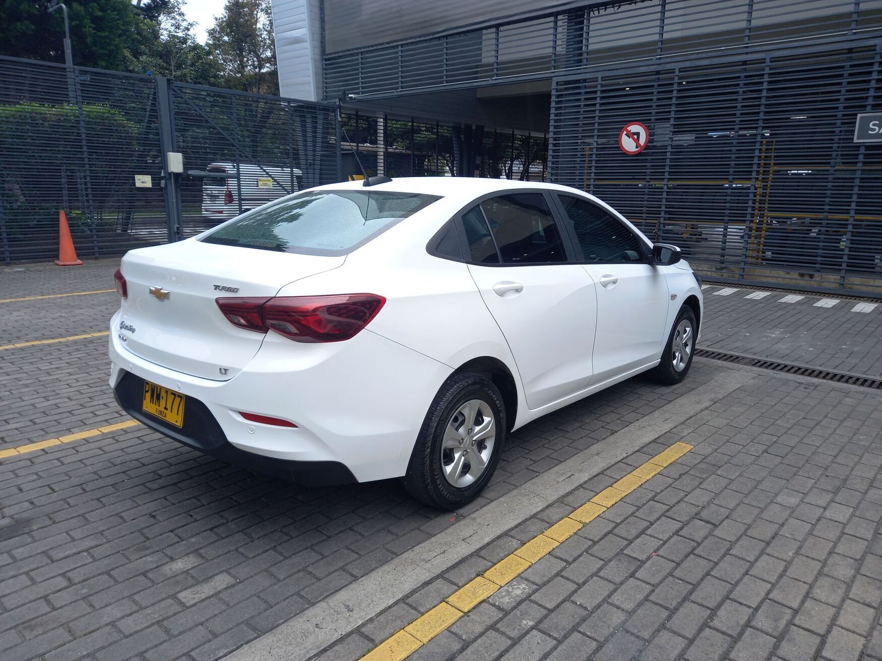 CHEVROLET ONIX 2025