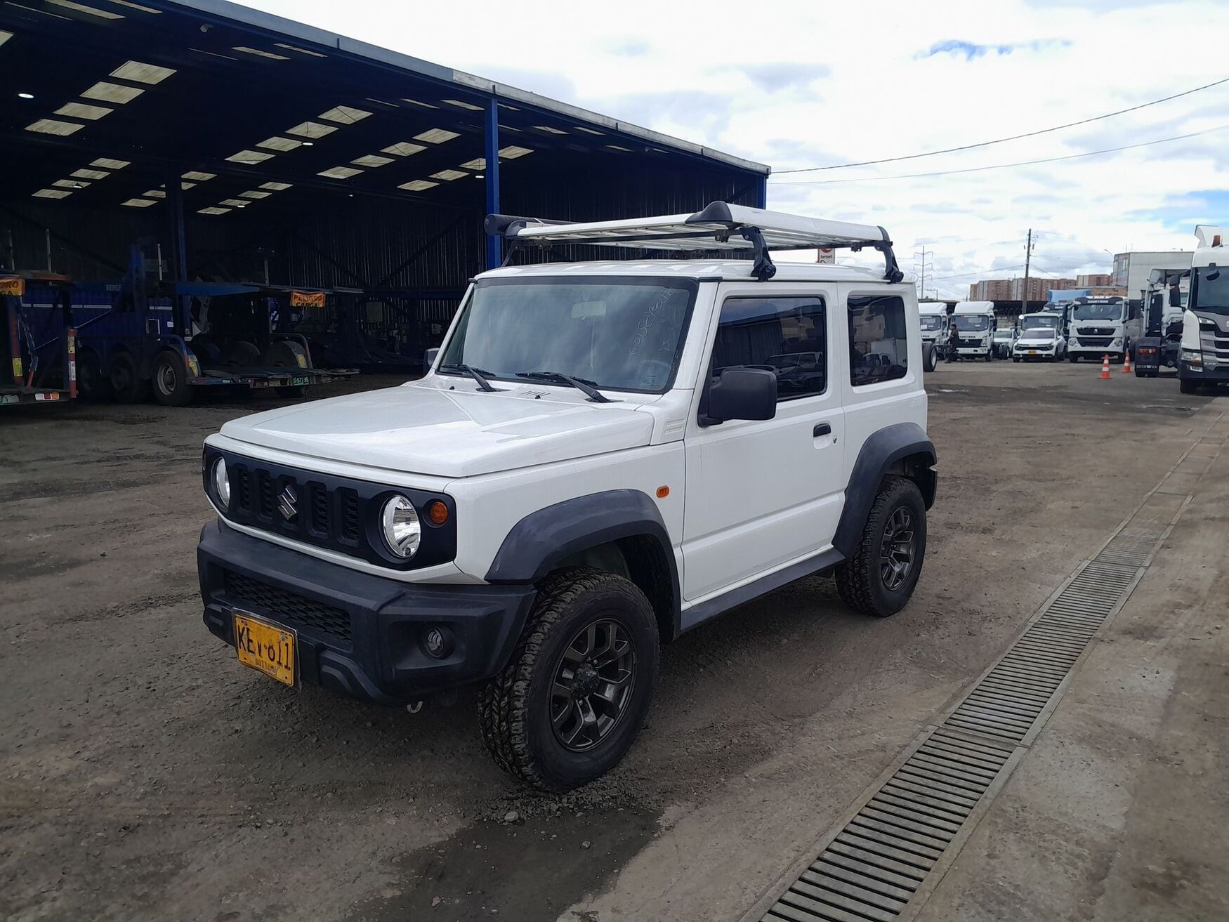 SUZUKI JIMNY 2021