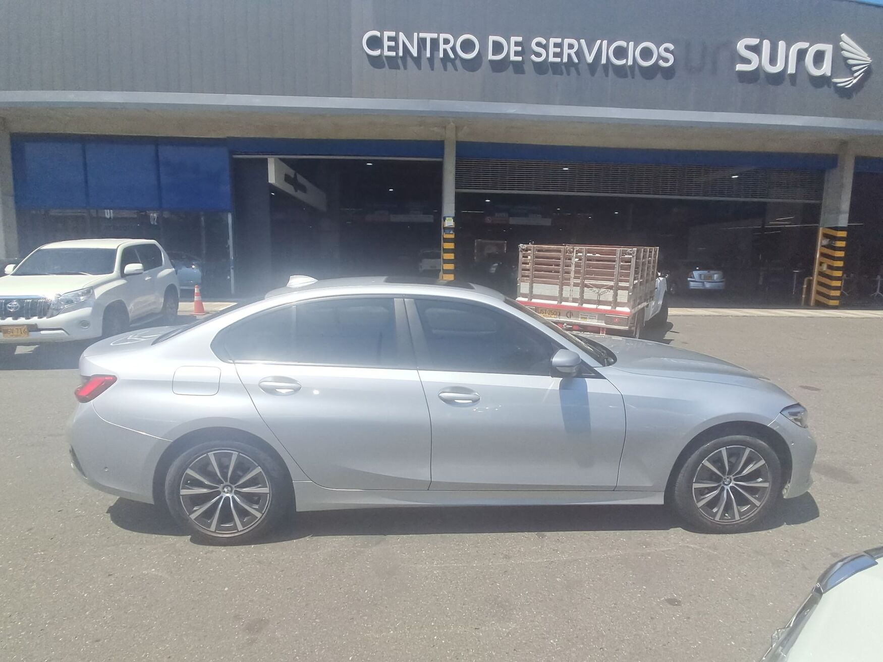 BMW 330E 2020