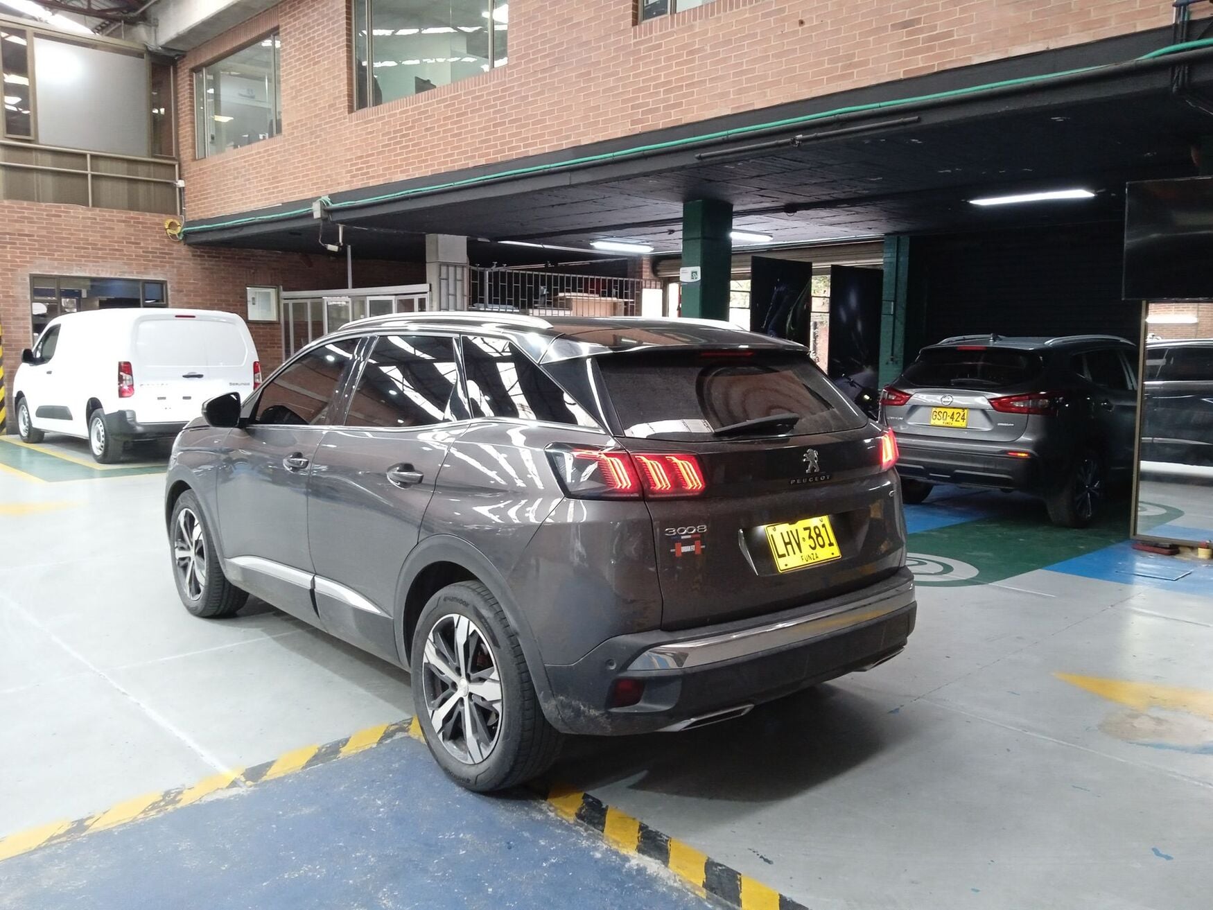 PEUGEOT 3008 2023
