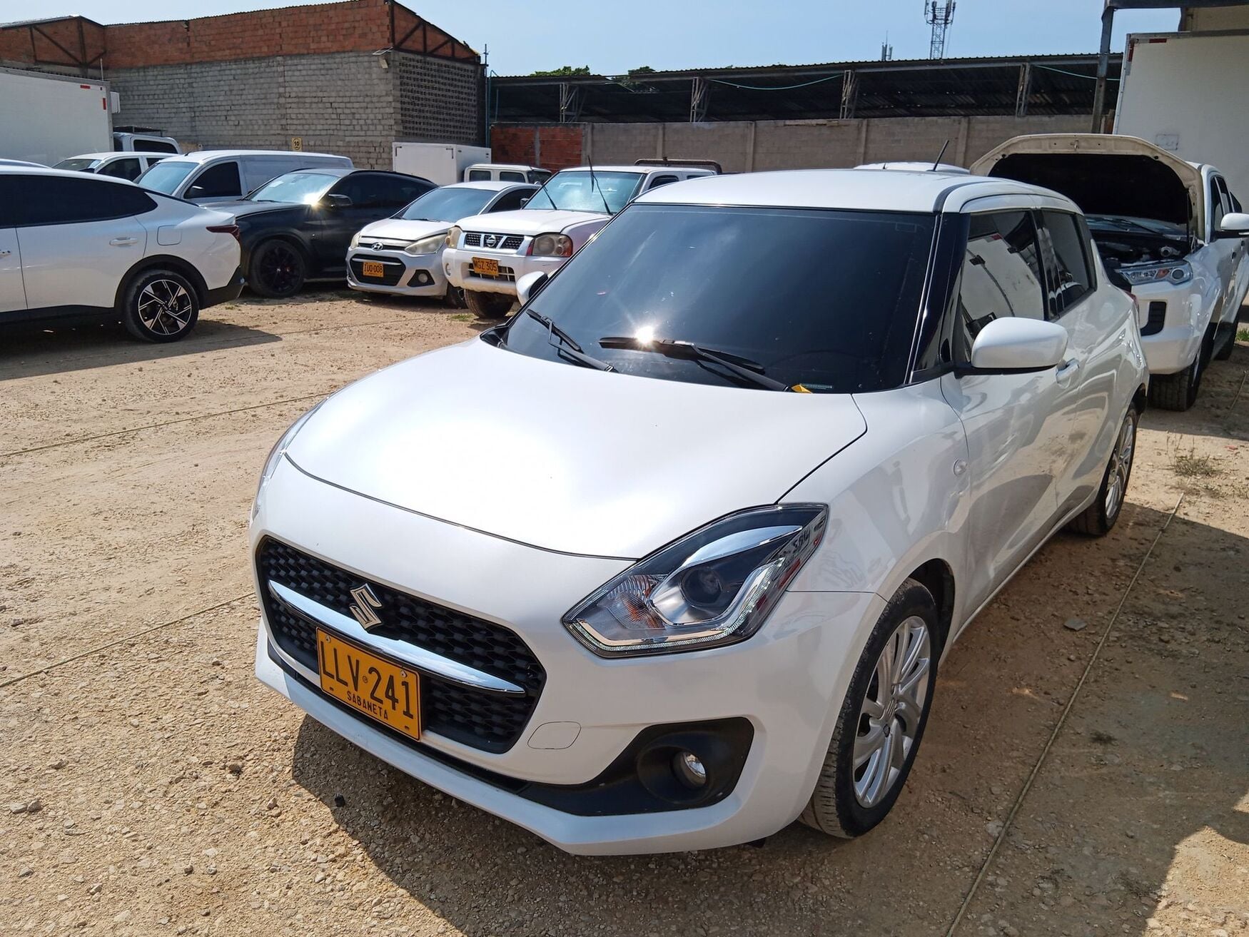 SUZUKI SWIFT 2023