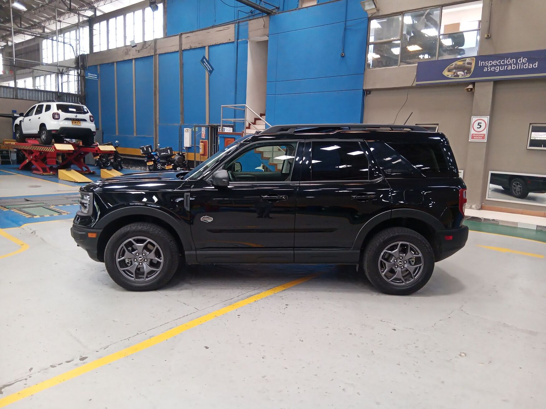 FORD BRONCO 2024