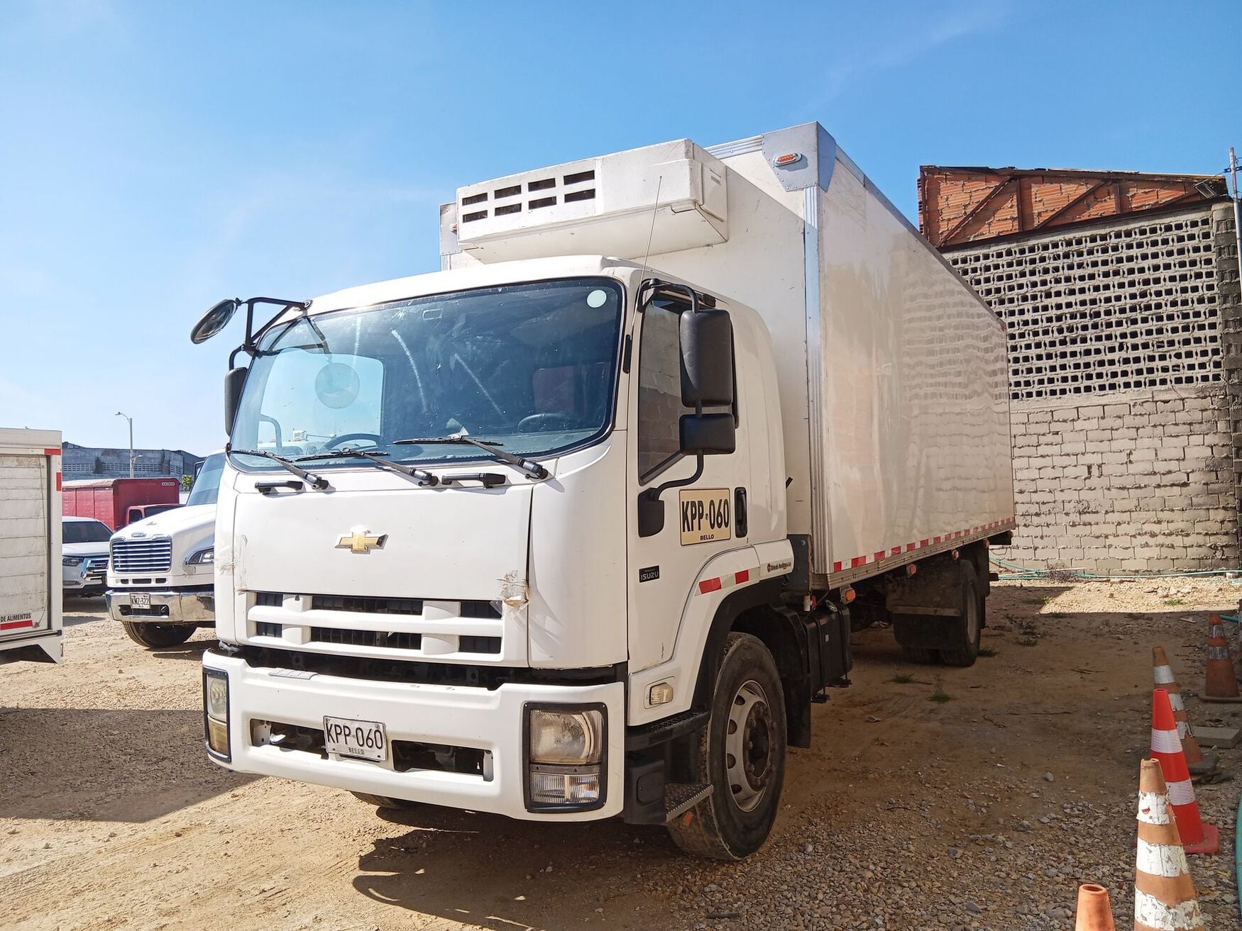 CHEVROLET FVR LWB 2022