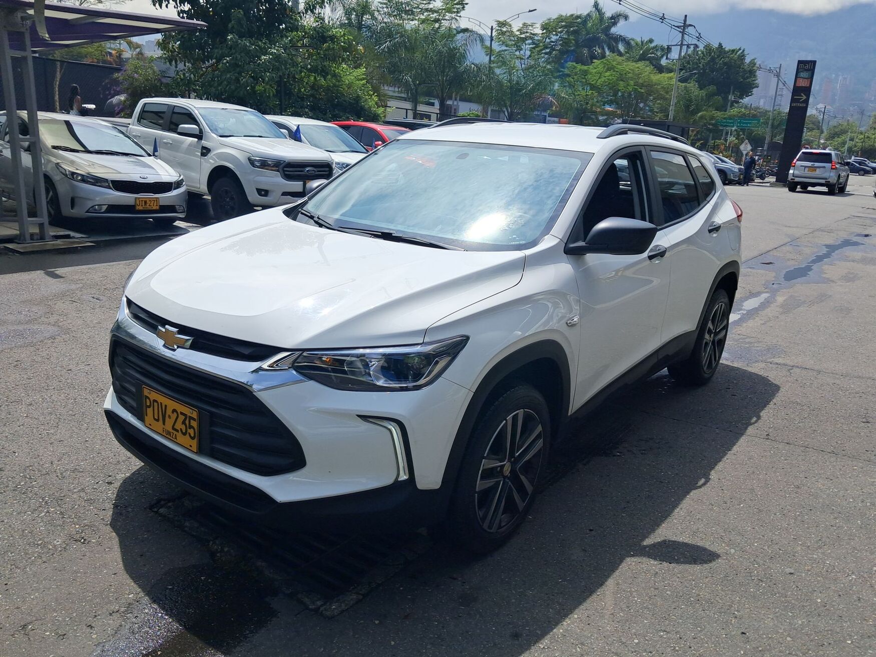 CHEVROLET TRACKER 2025