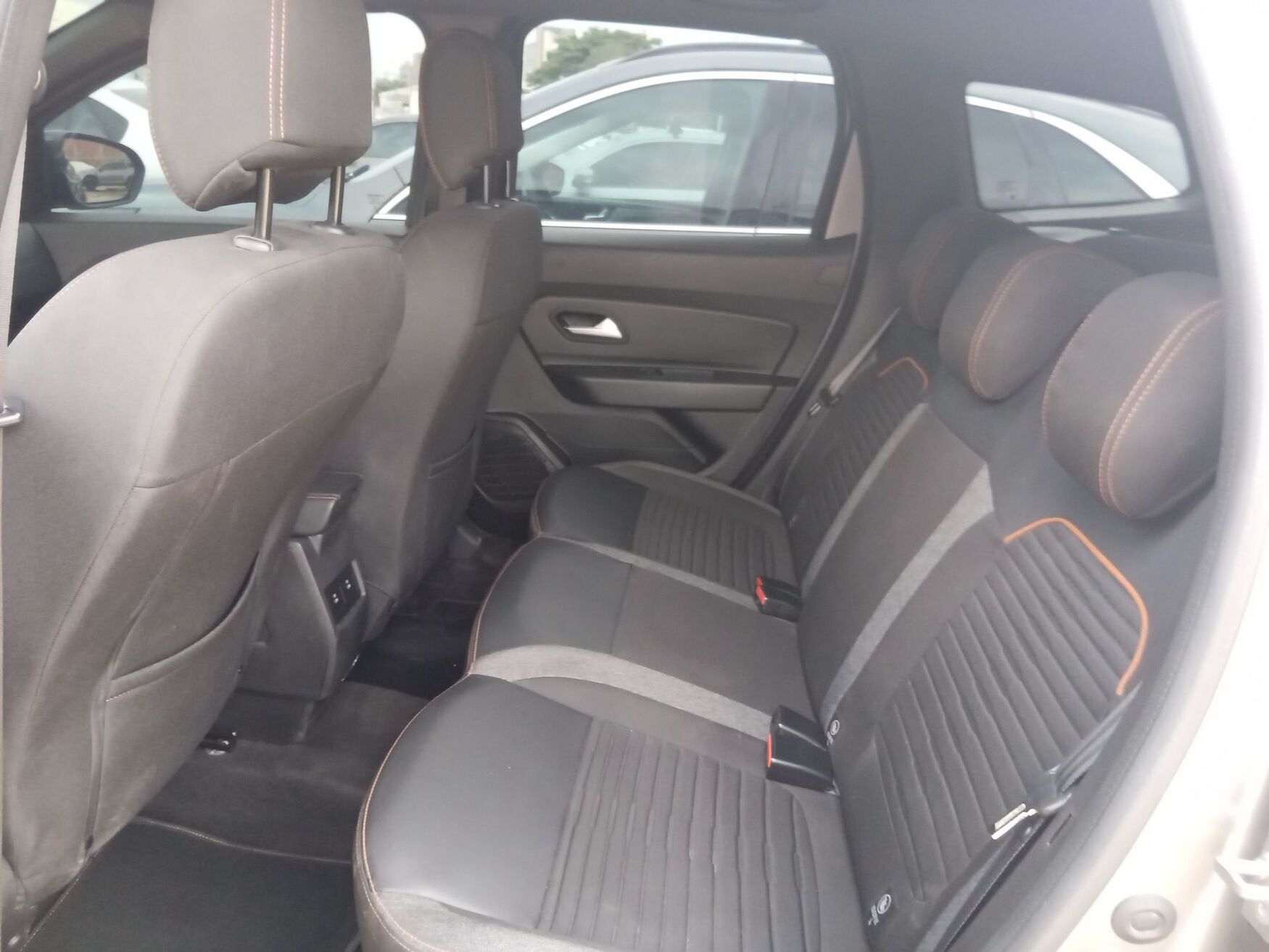 RENAULT DUSTER 2025