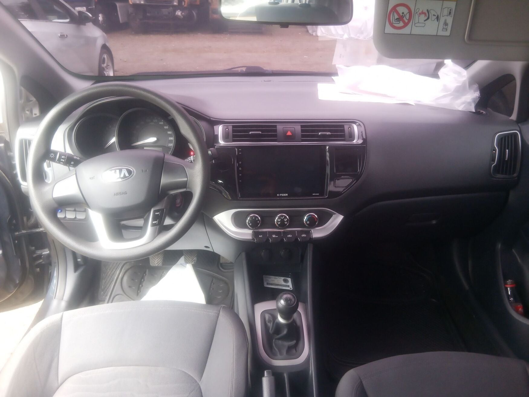 KIA RIO 2017