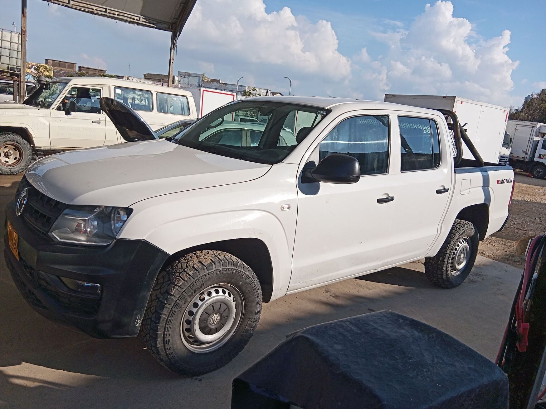VOLKSWAGEN AMAROK 2023