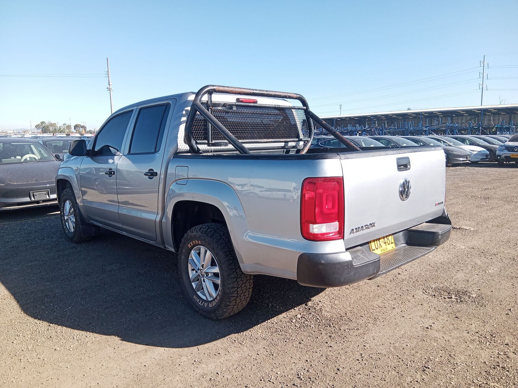 VOLKSWAGEN AMAROK 2023