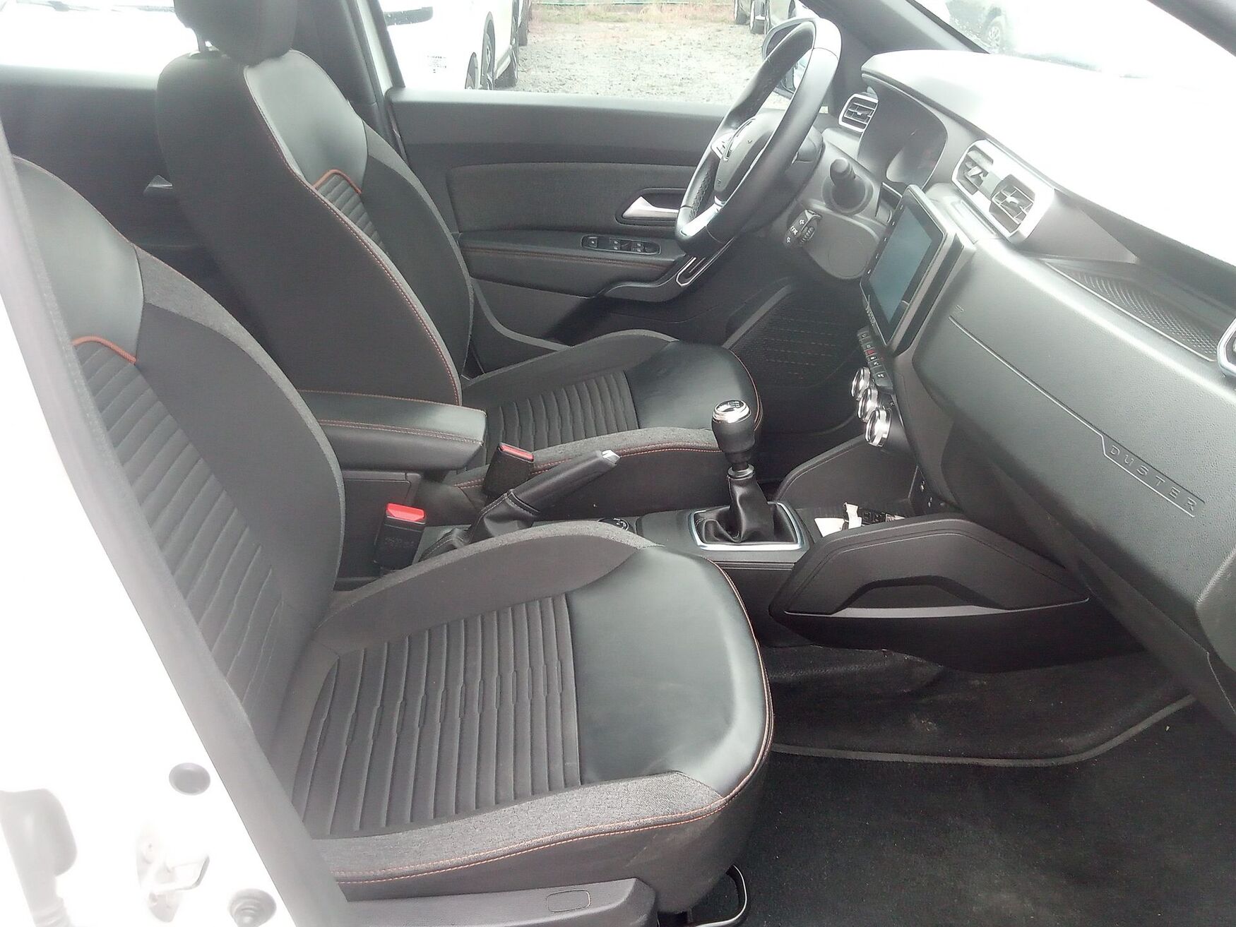 RENAULT DUSTER 2026