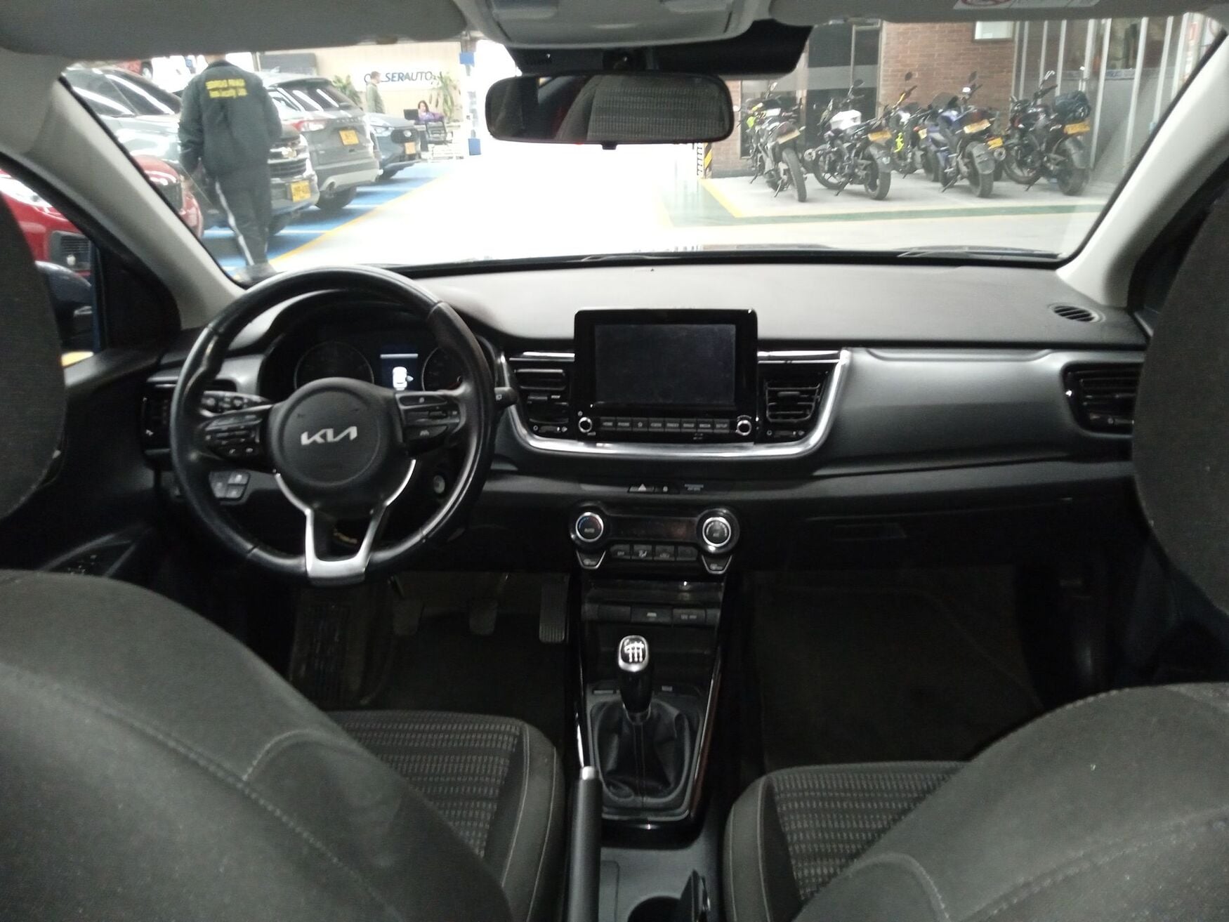 KIA STONIC 2023