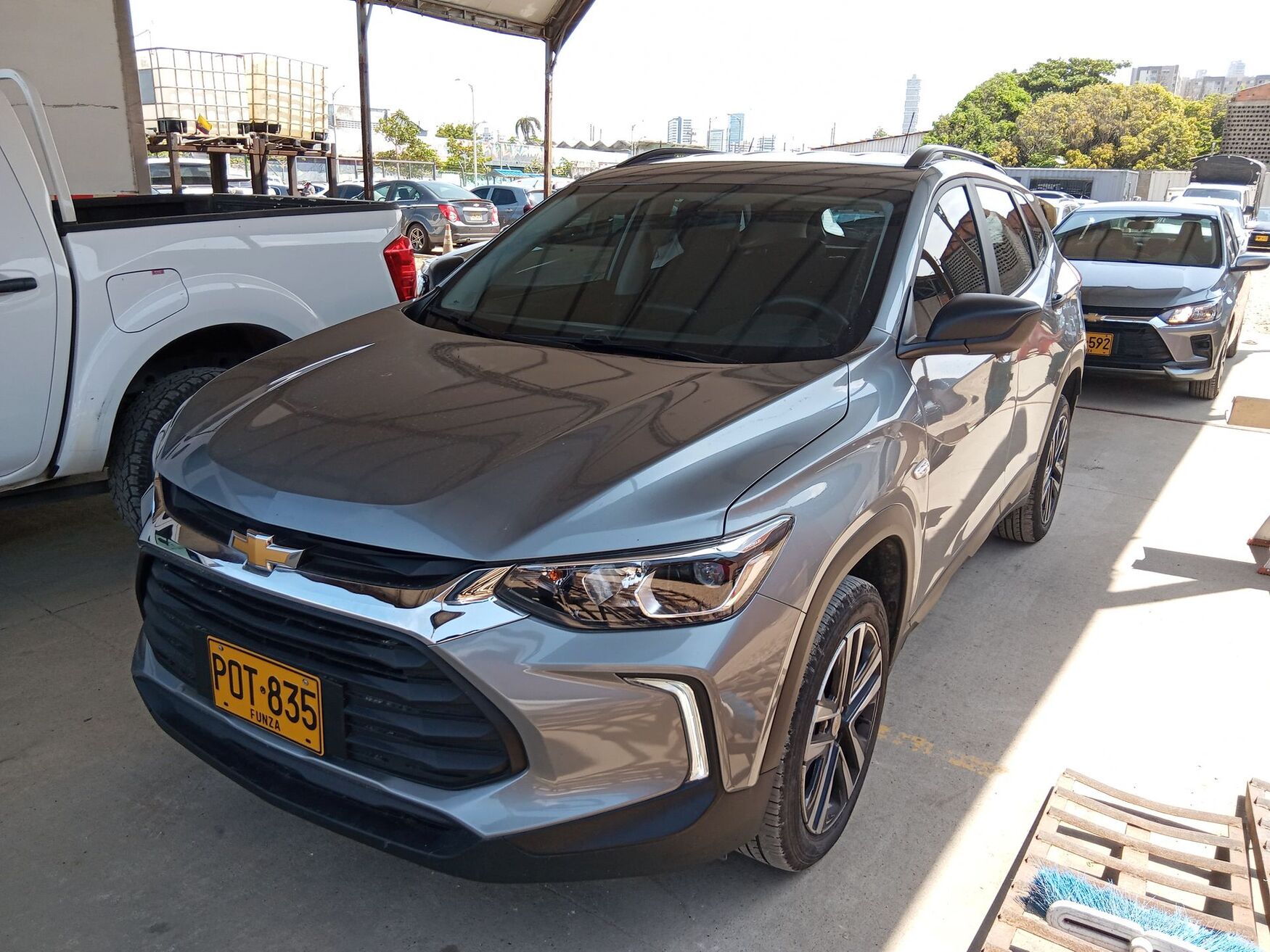 CHEVROLET TRACKER 2025