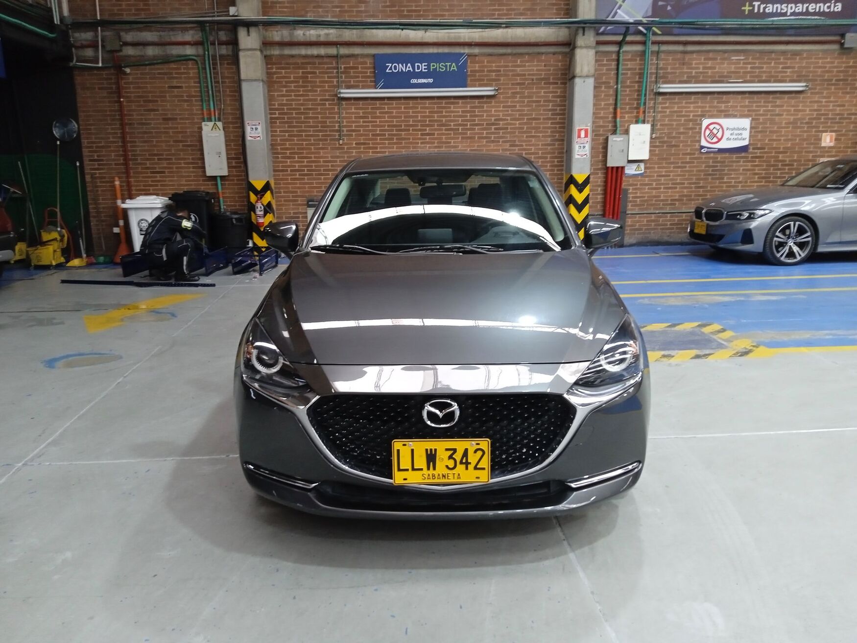MAZDA 2 2023