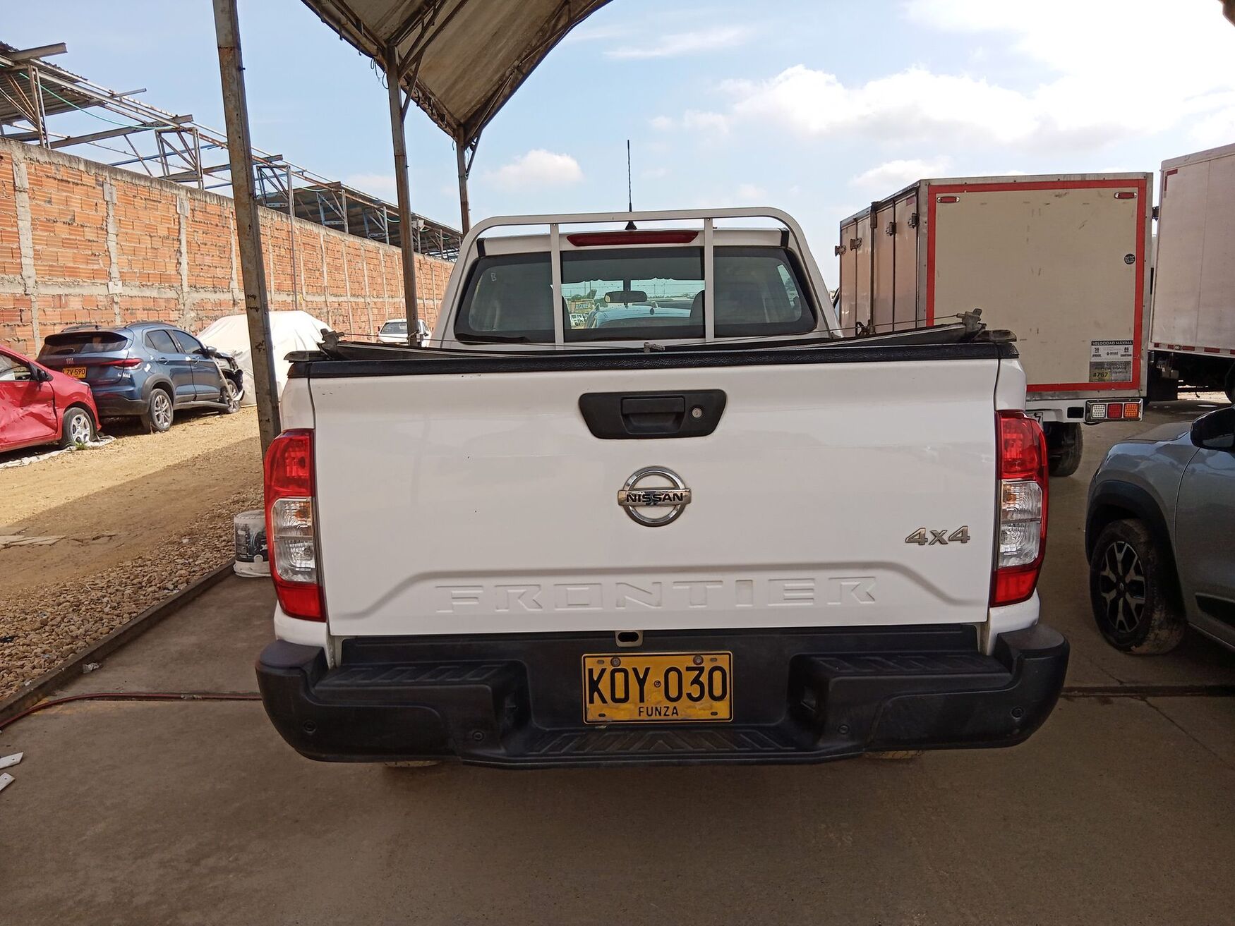NISSAN FRONTIER 2022
