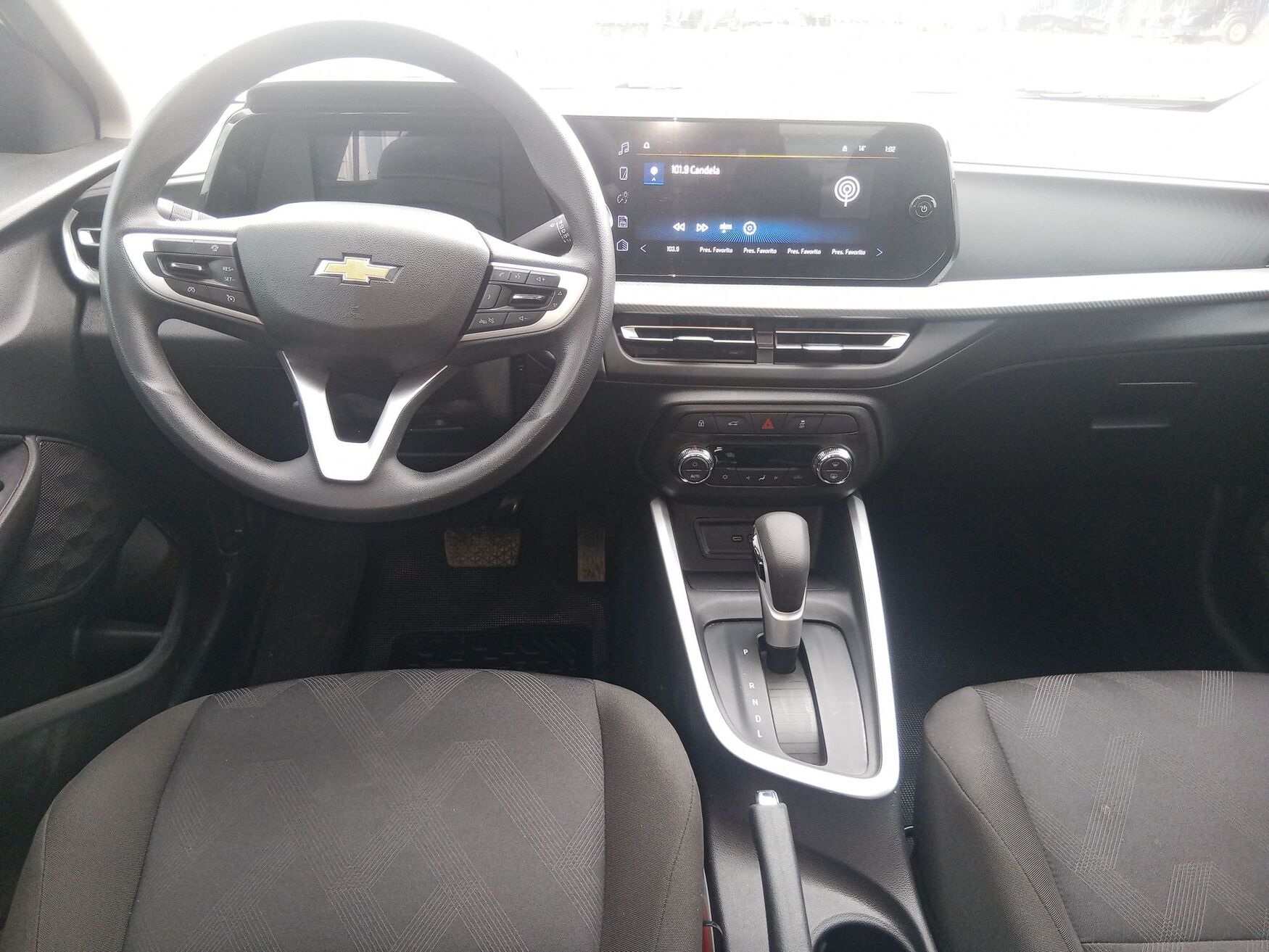 CHEVROLET ONIX 2026