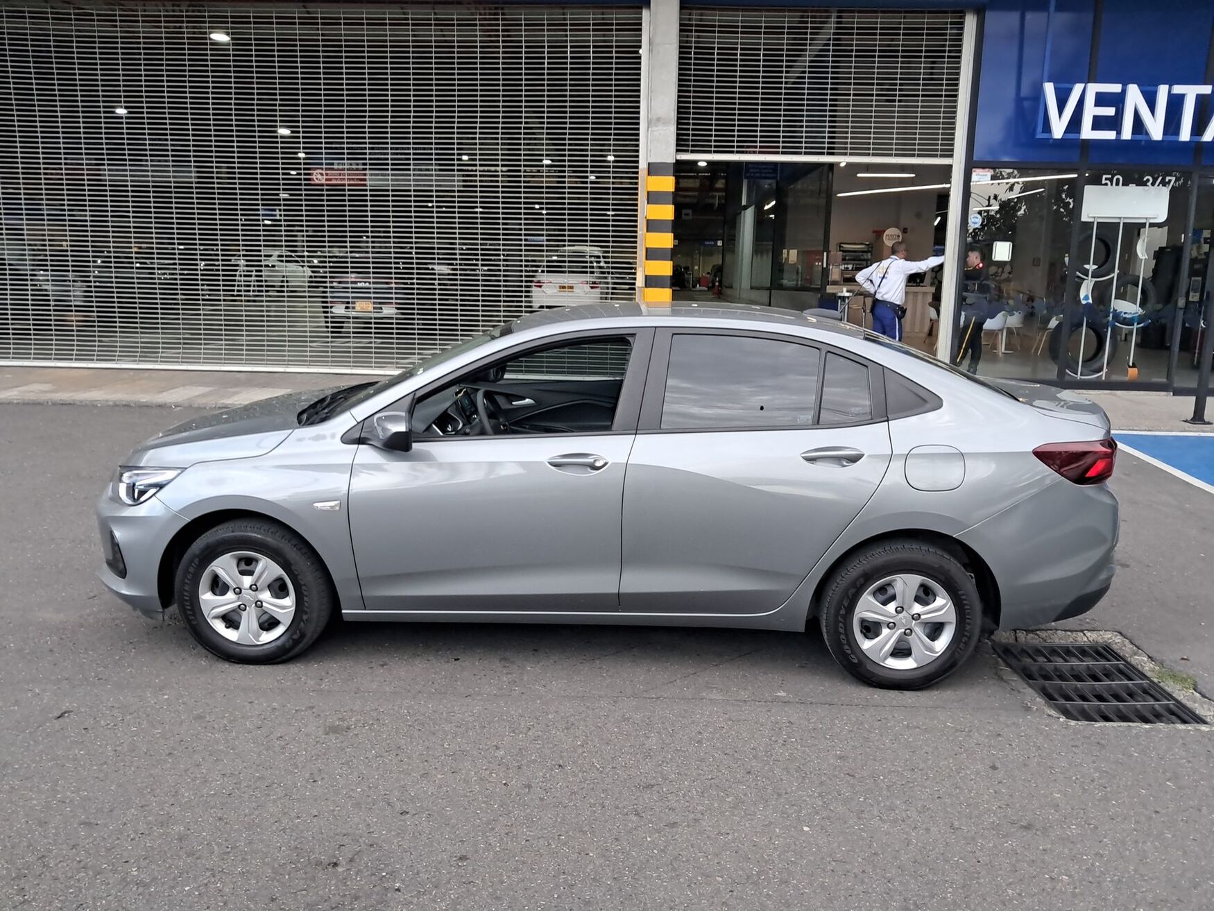 CHEVROLET ONIX 2025