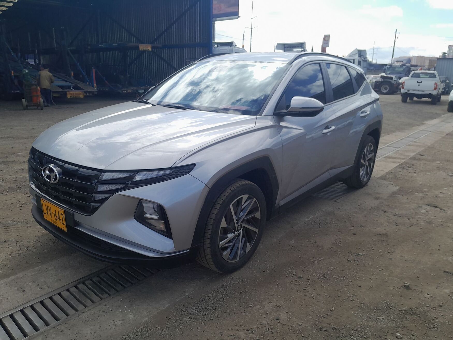 HYUNDAI TUCSON 2024