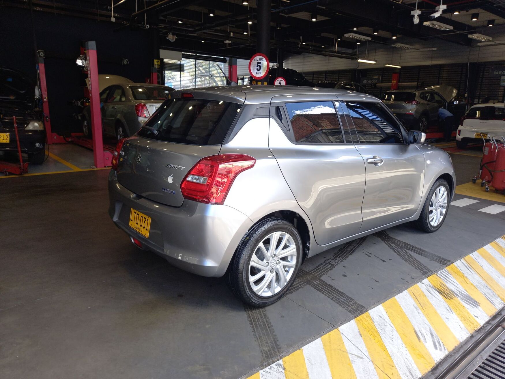 SUZUKI SWIFT 2023