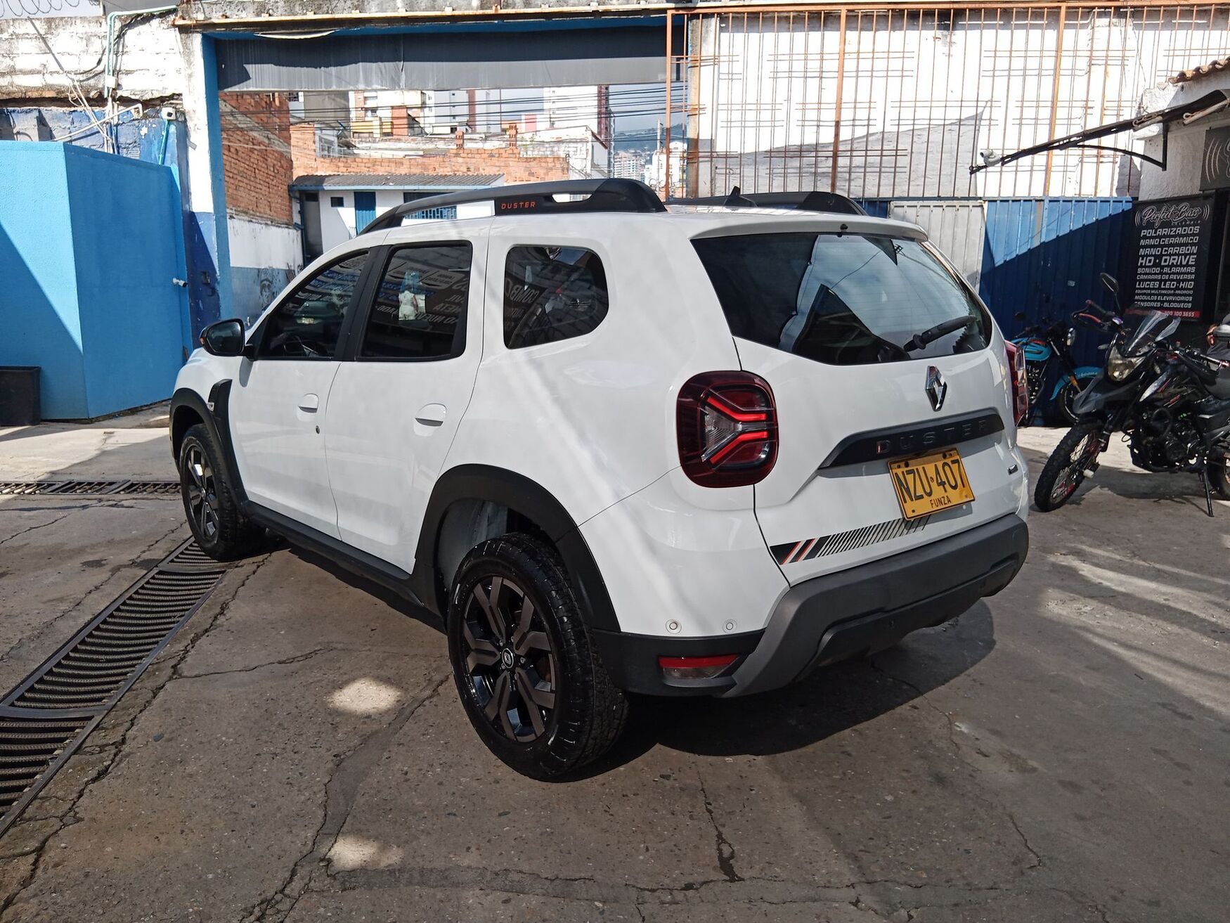 RENAULT DUSTER 2025