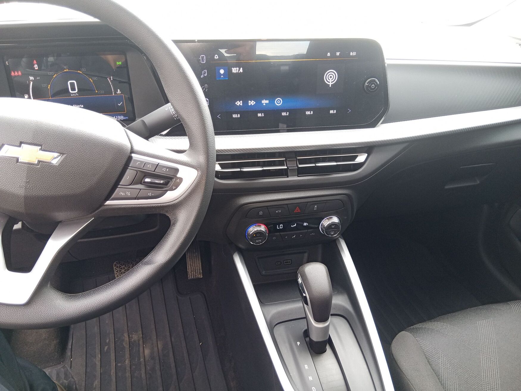 CHEVROLET ONIX 2026