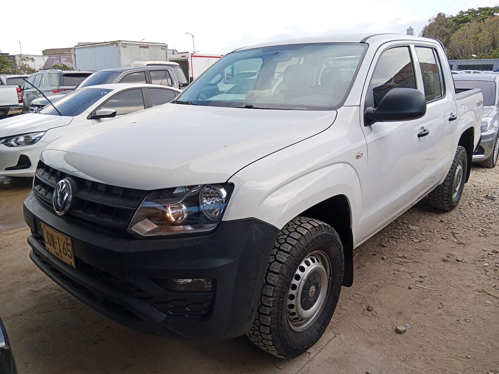 VOLKSWAGEN AMAROK 2023