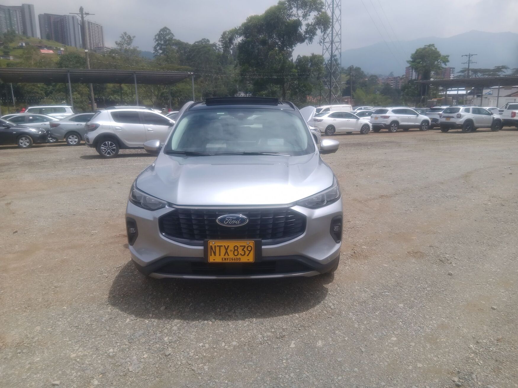 FORD ESCAPE 2024