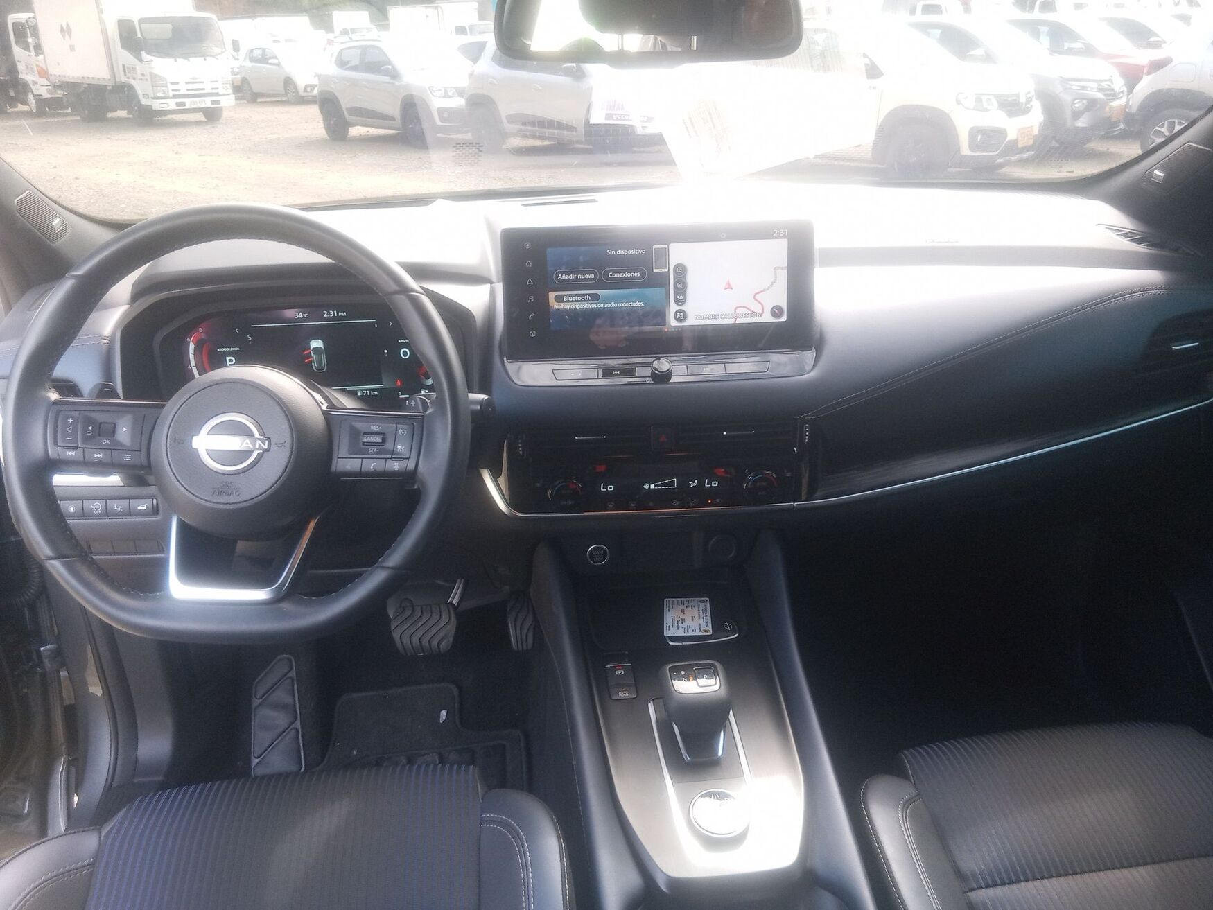 NISSAN QASHQAI 2025