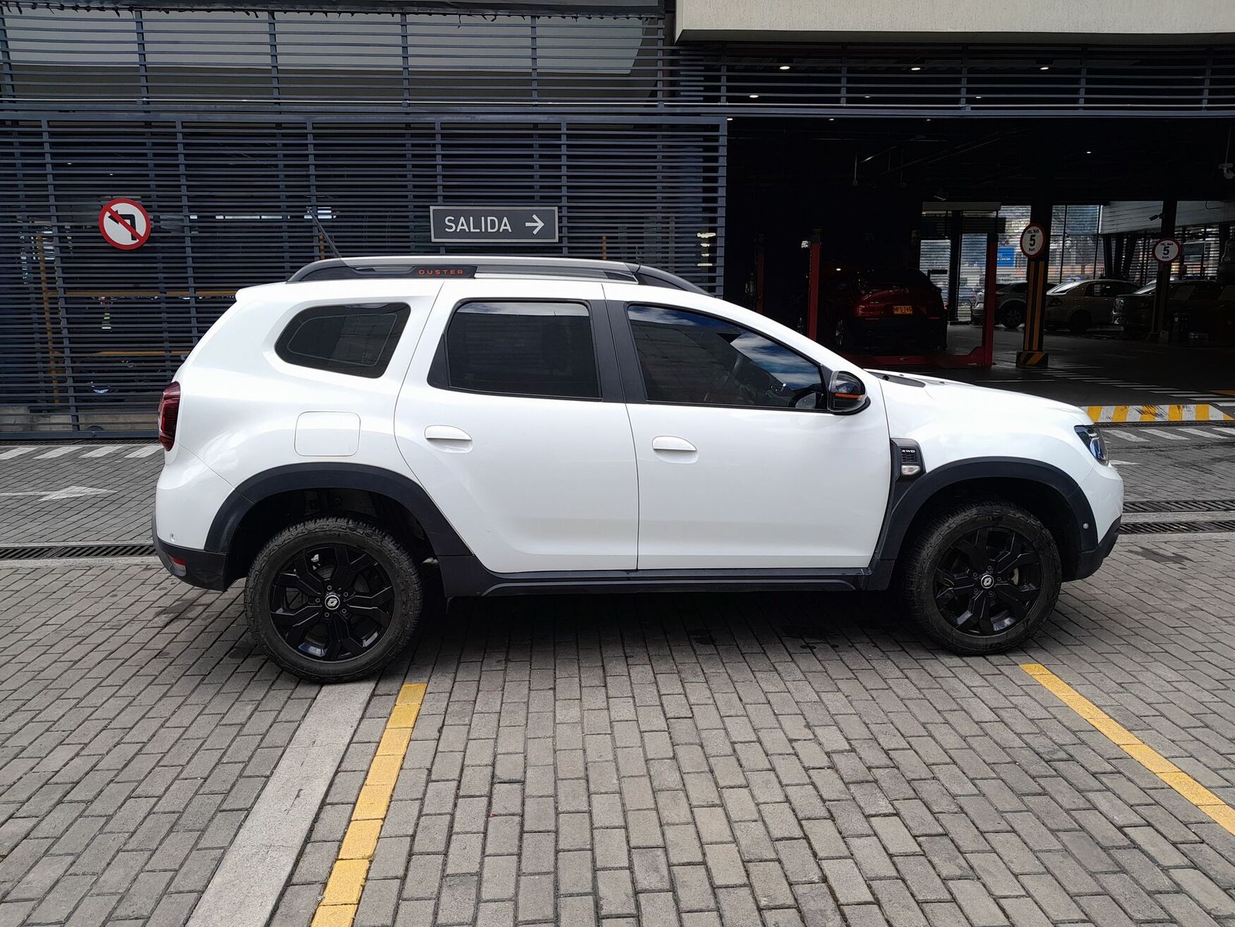RENAULT DUSTER 2026