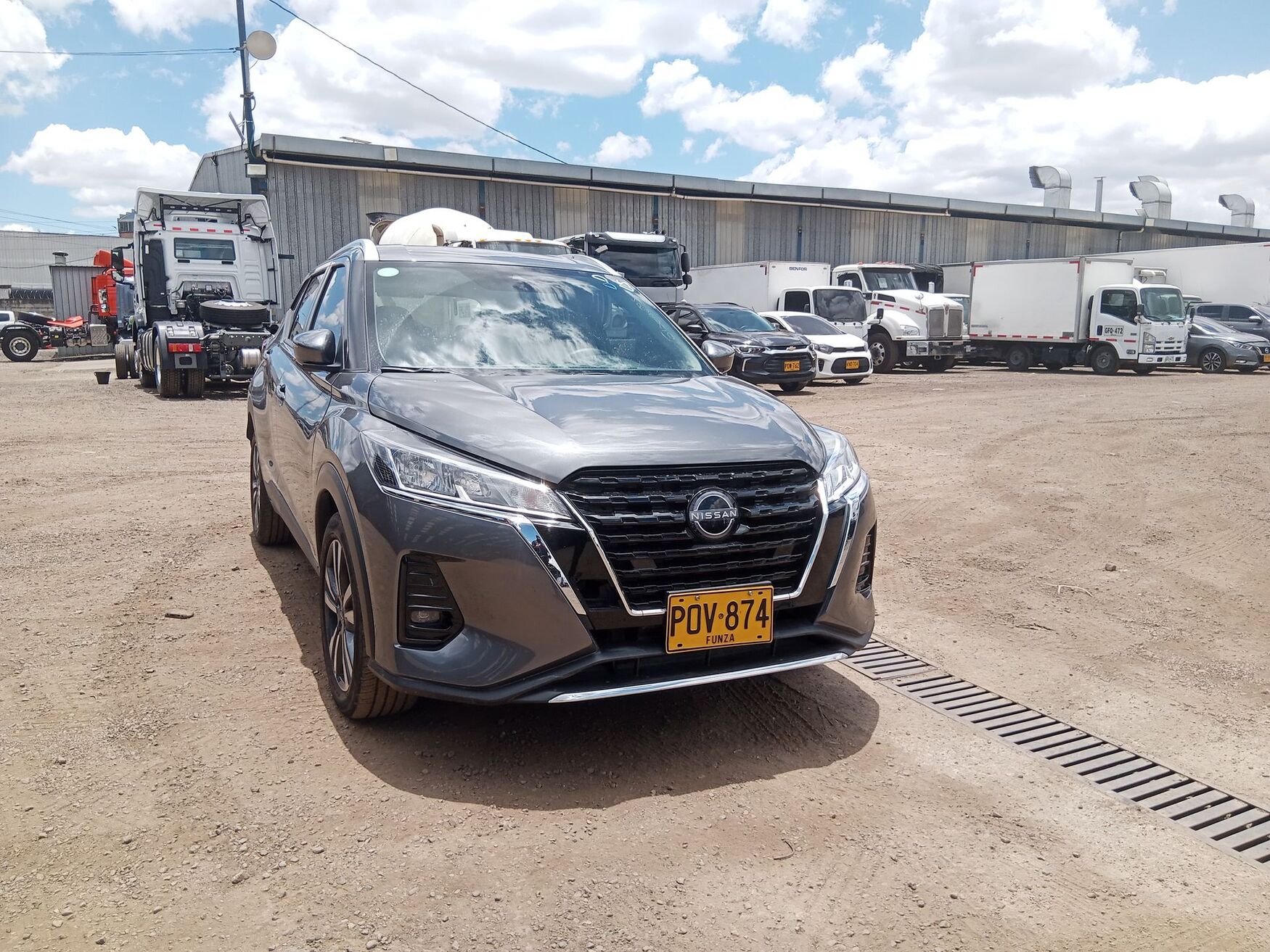 NISSAN KICKS 2026