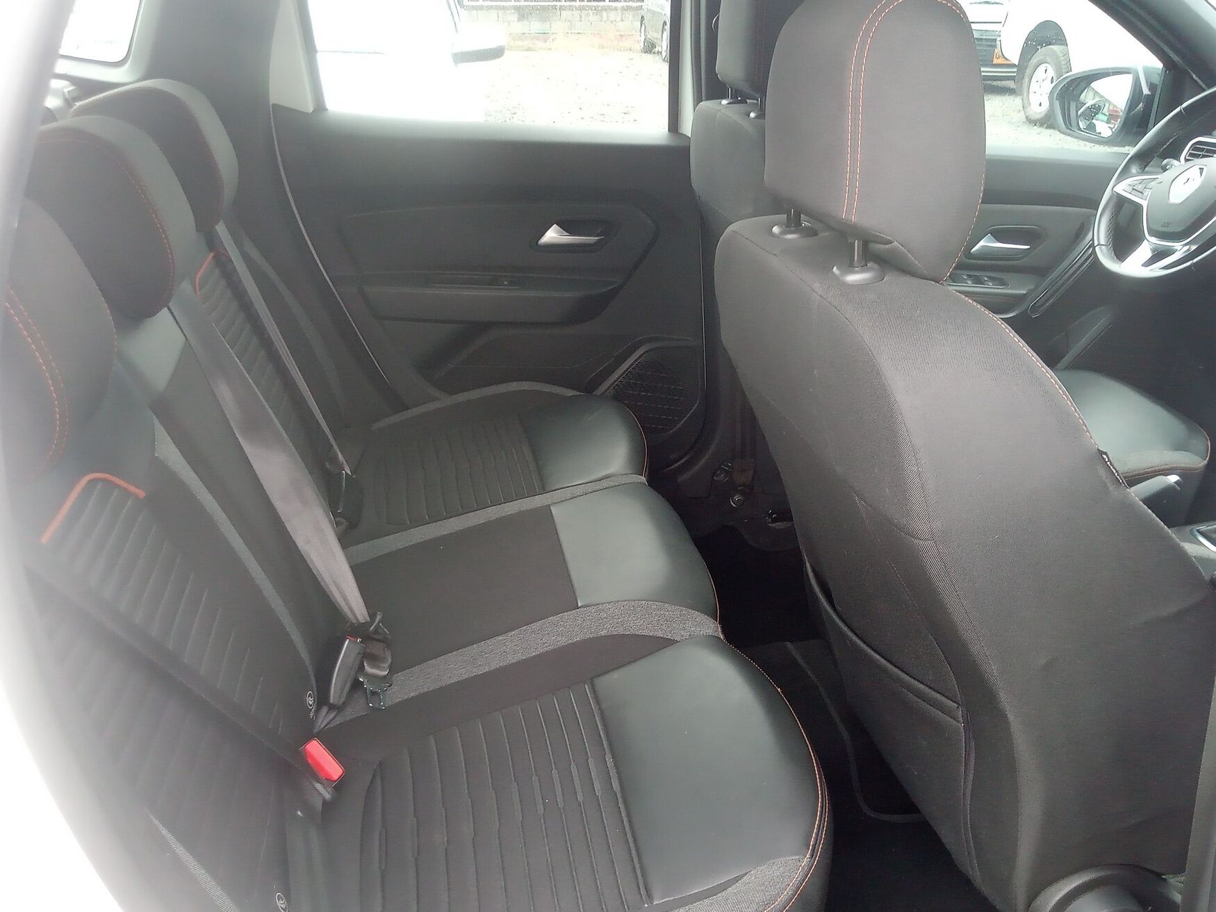 RENAULT DUSTER 2026