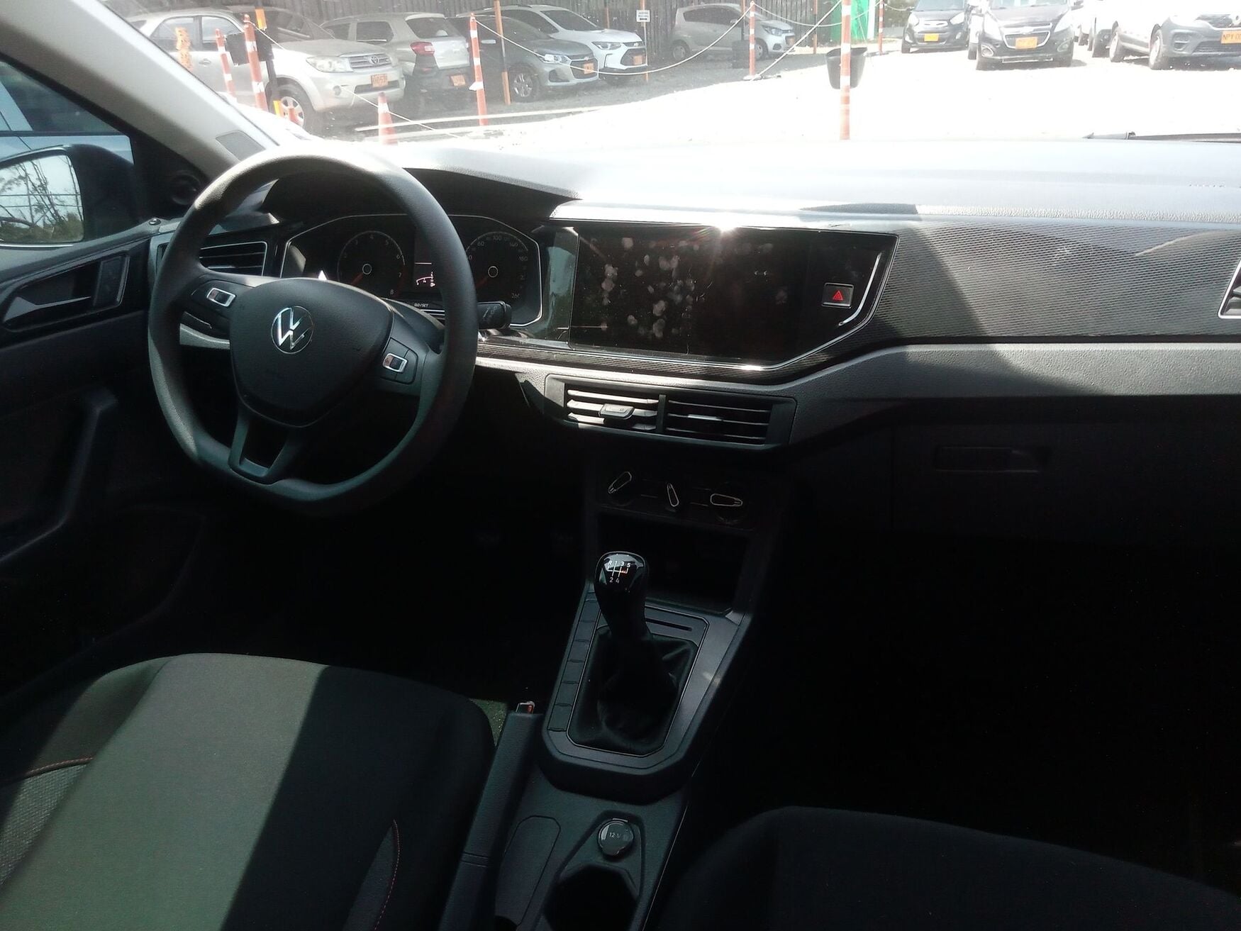 VOLKSWAGEN POLO 2025