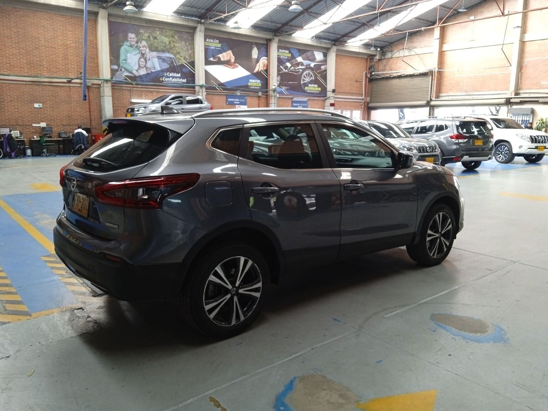 NISSAN QASHQAI 2019