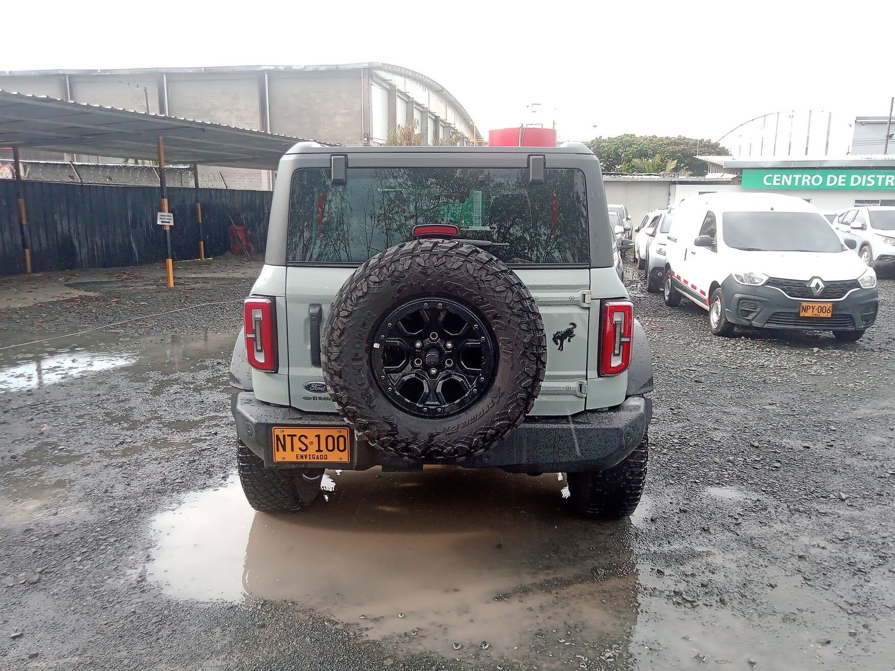 FORD BRONCO 2024