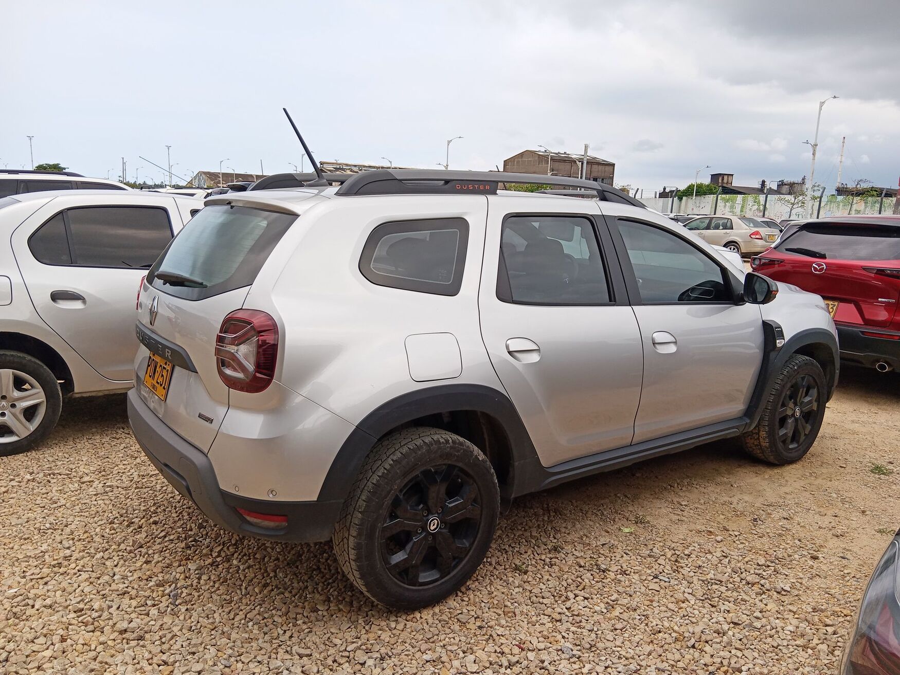 RENAULT DUSTER 2026