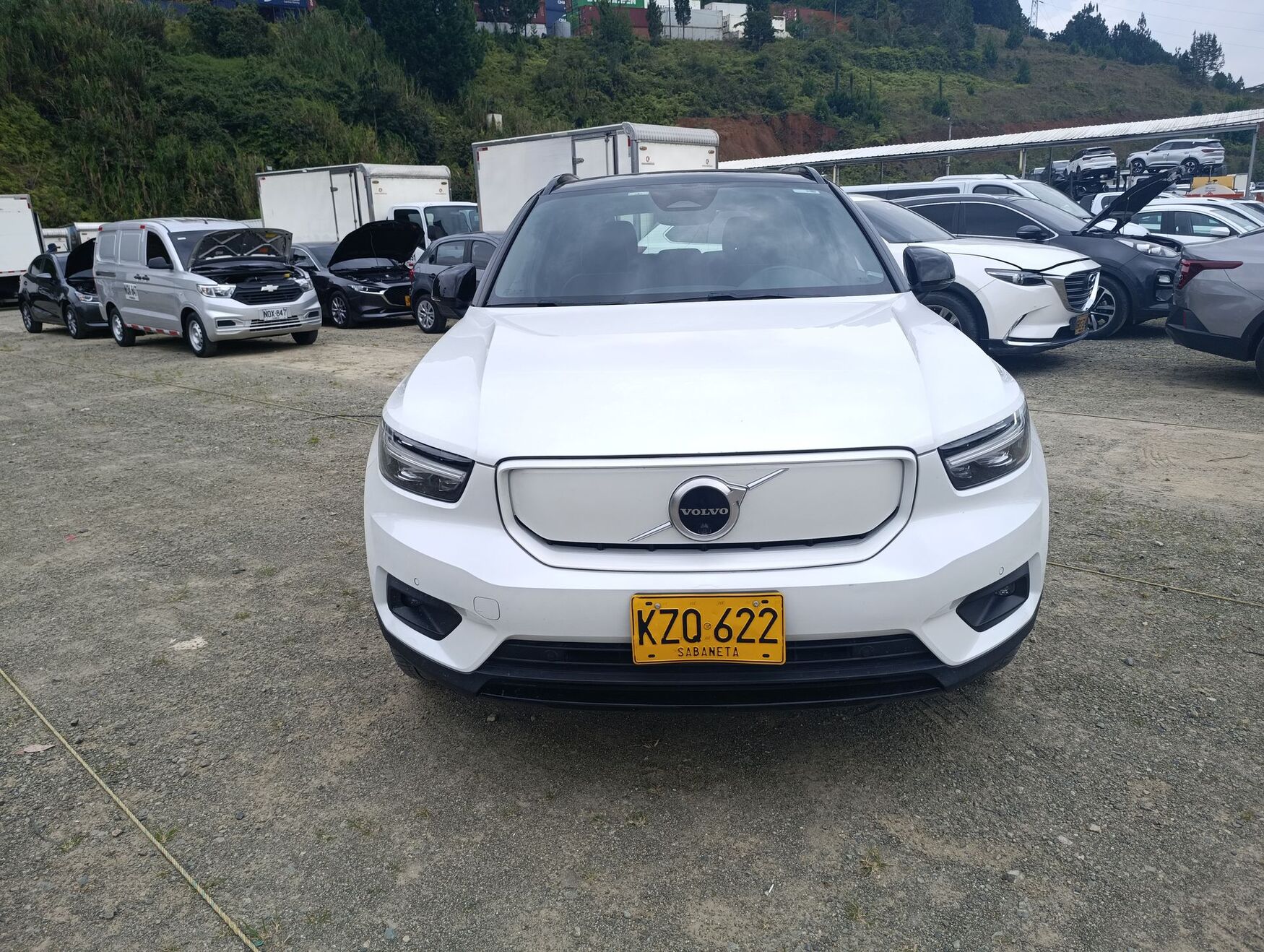 VOLVO XC40 2022