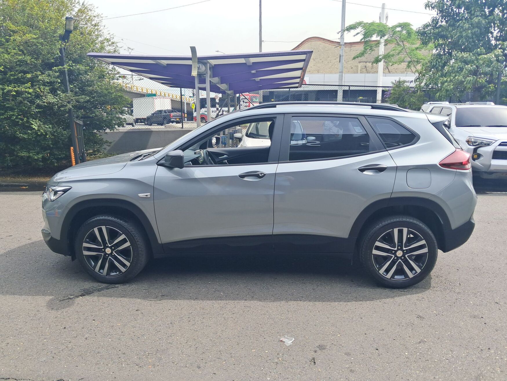 CHEVROLET TRACKER 2025