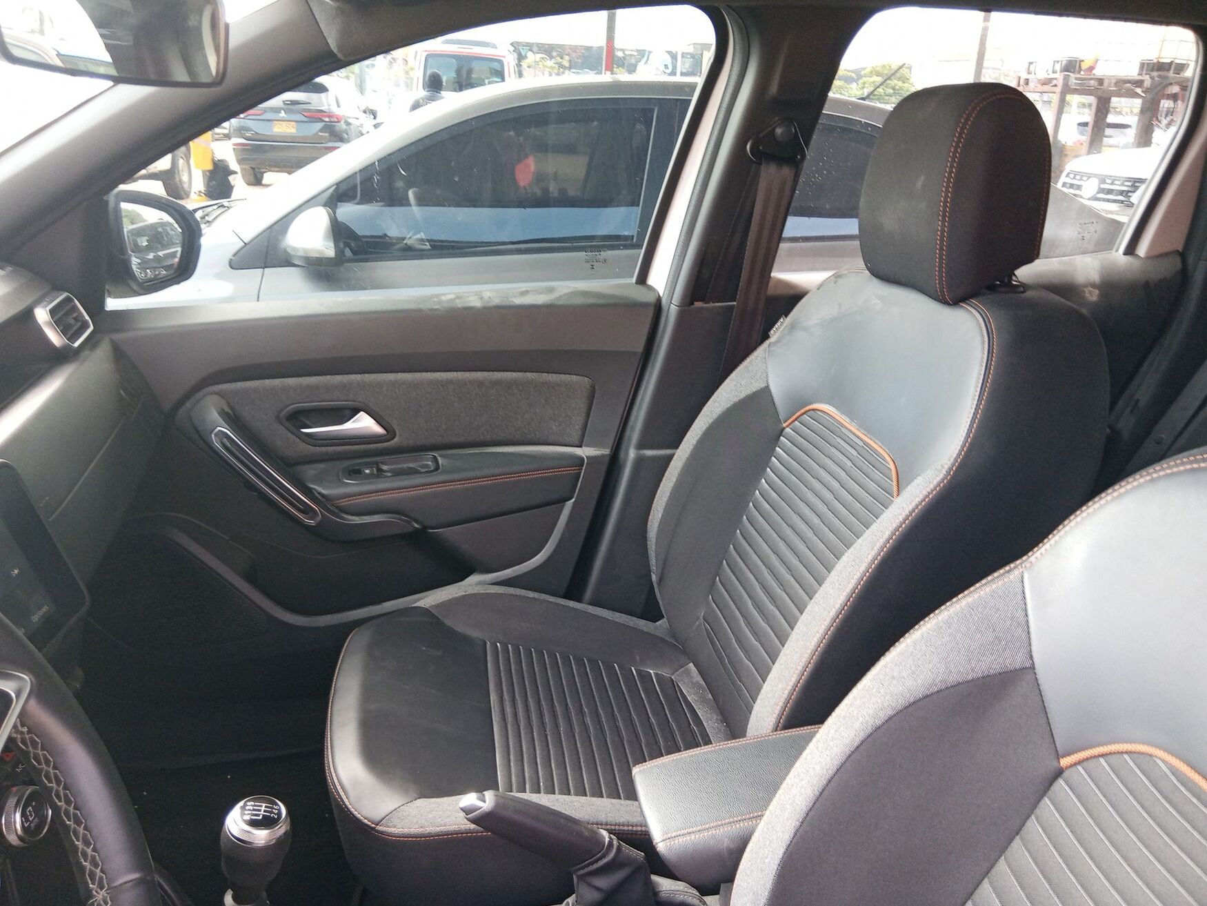 RENAULT DUSTER 2026
