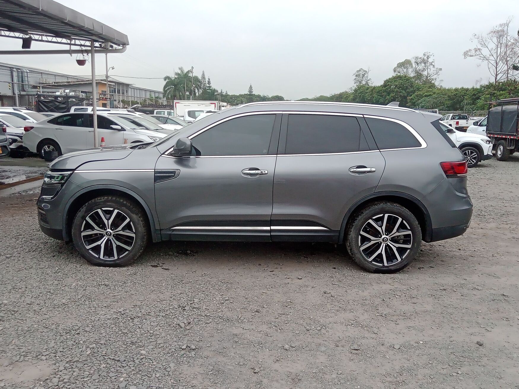 RENAULT KOLEOS 2023