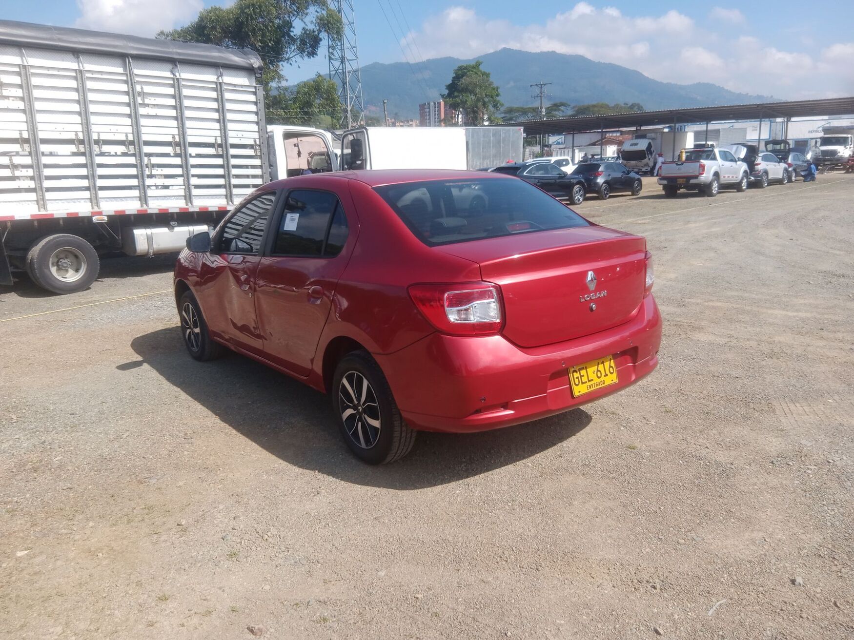 RENAULT LOGAN 2019