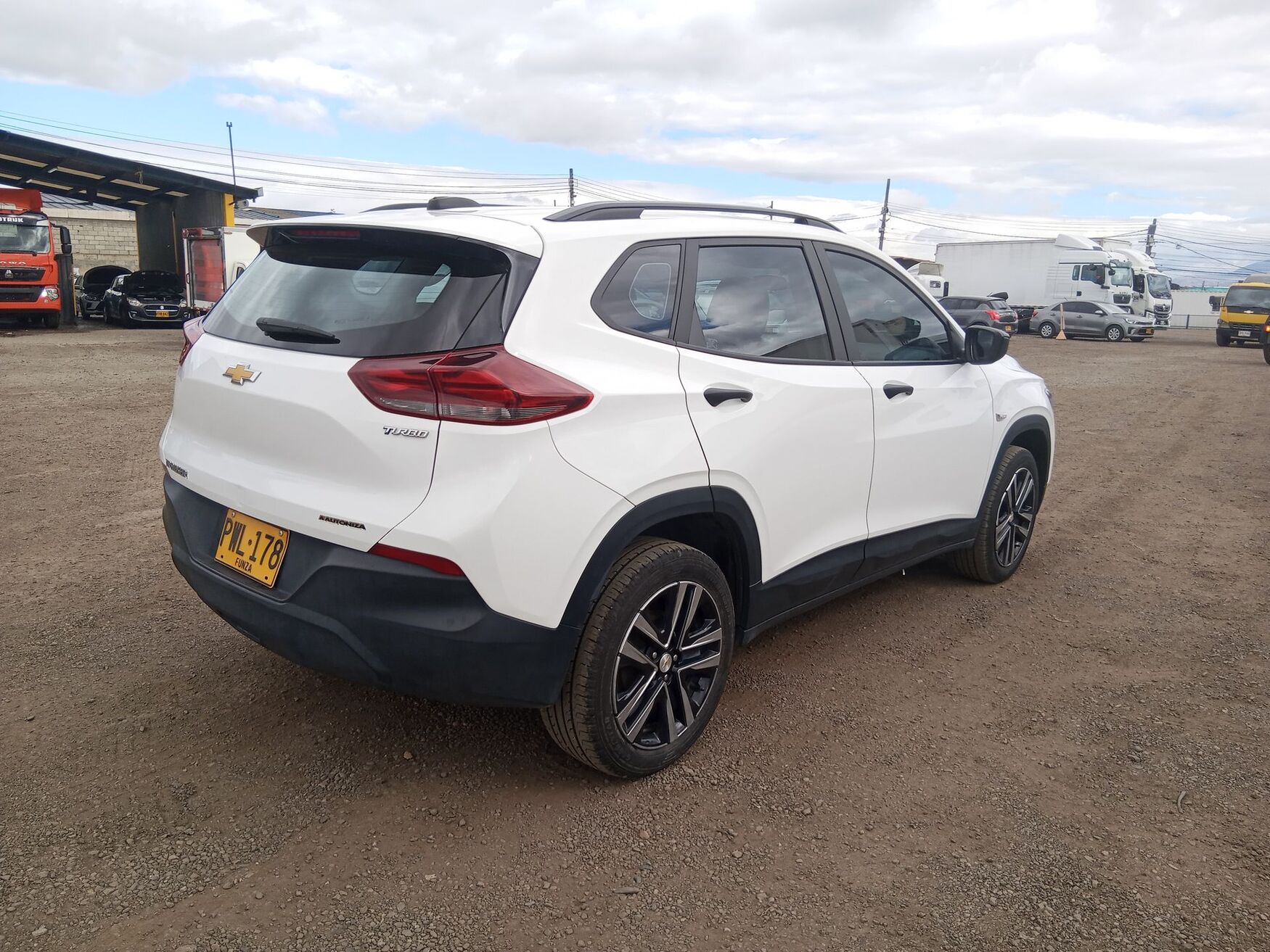 CHEVROLET TRACKER 2025