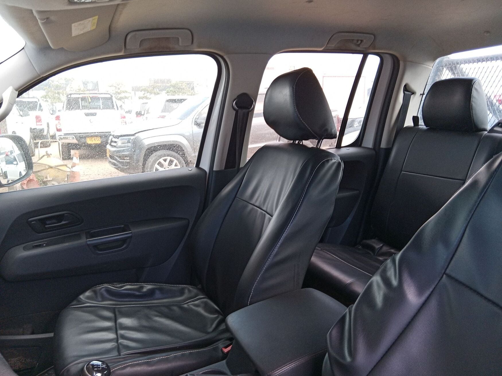 VOLKSWAGEN AMAROK 2023
