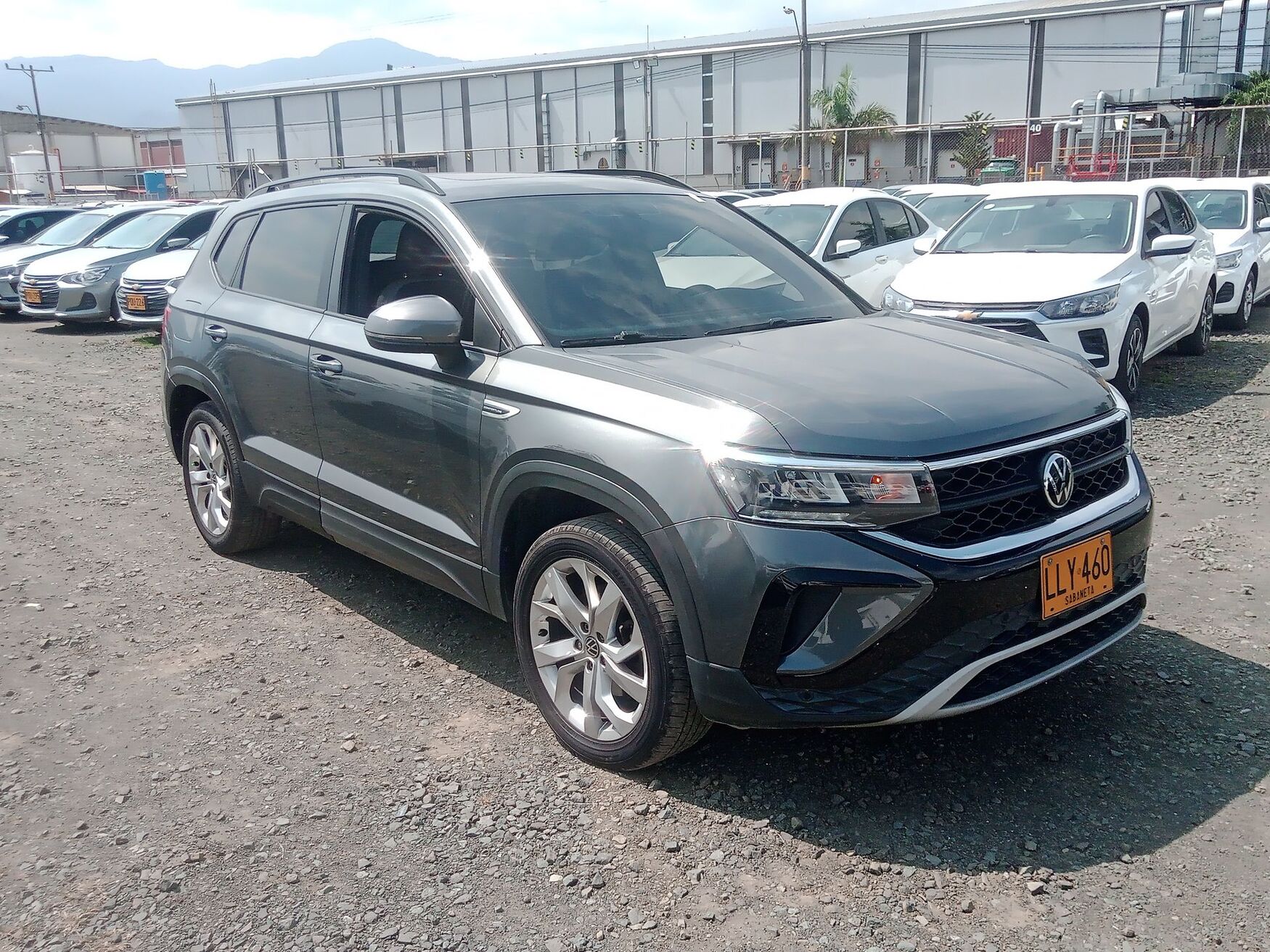 VOLKSWAGEN TAOS 2022