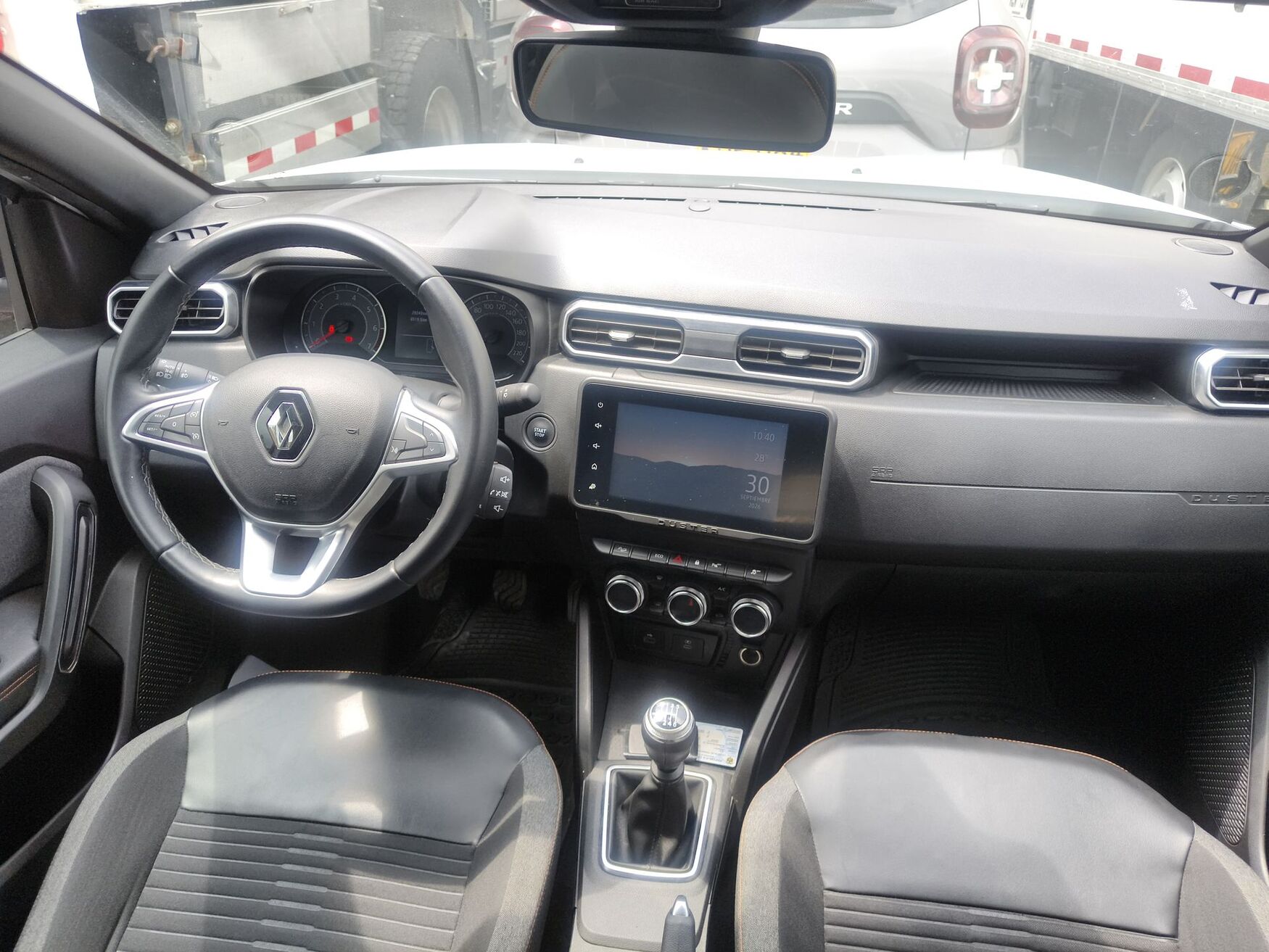 RENAULT DUSTER 2026