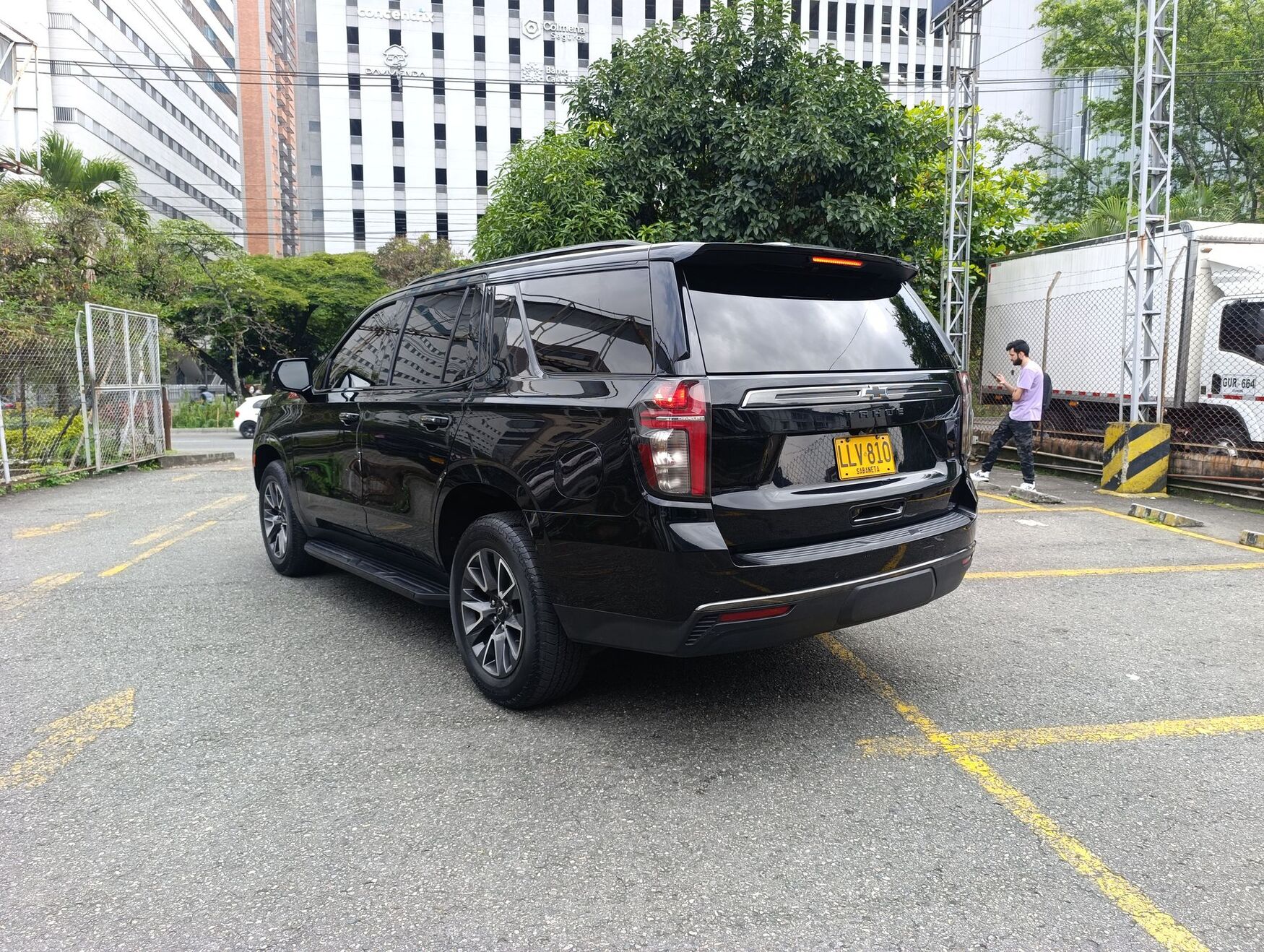 CHEVROLET TAHOE 2022