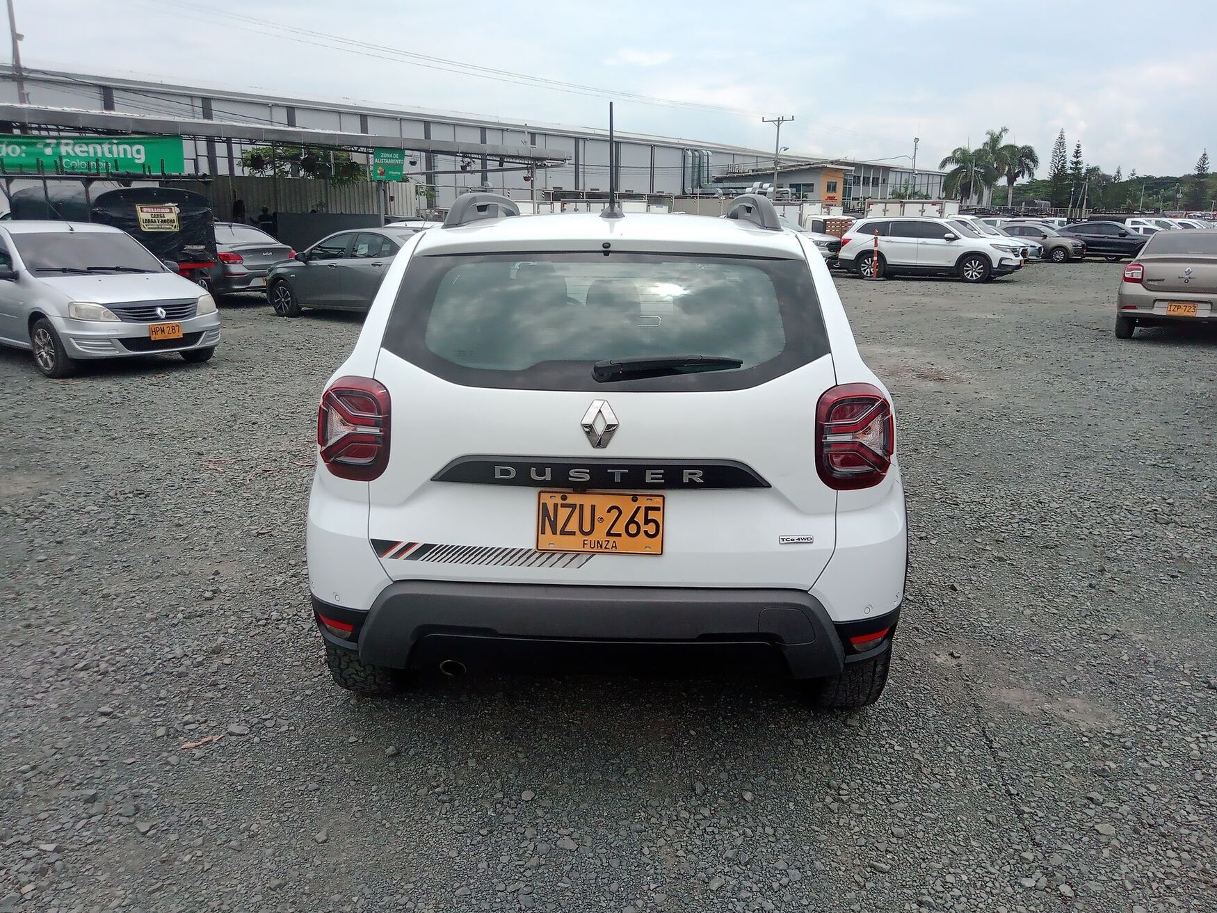 RENAULT DUSTER 2025